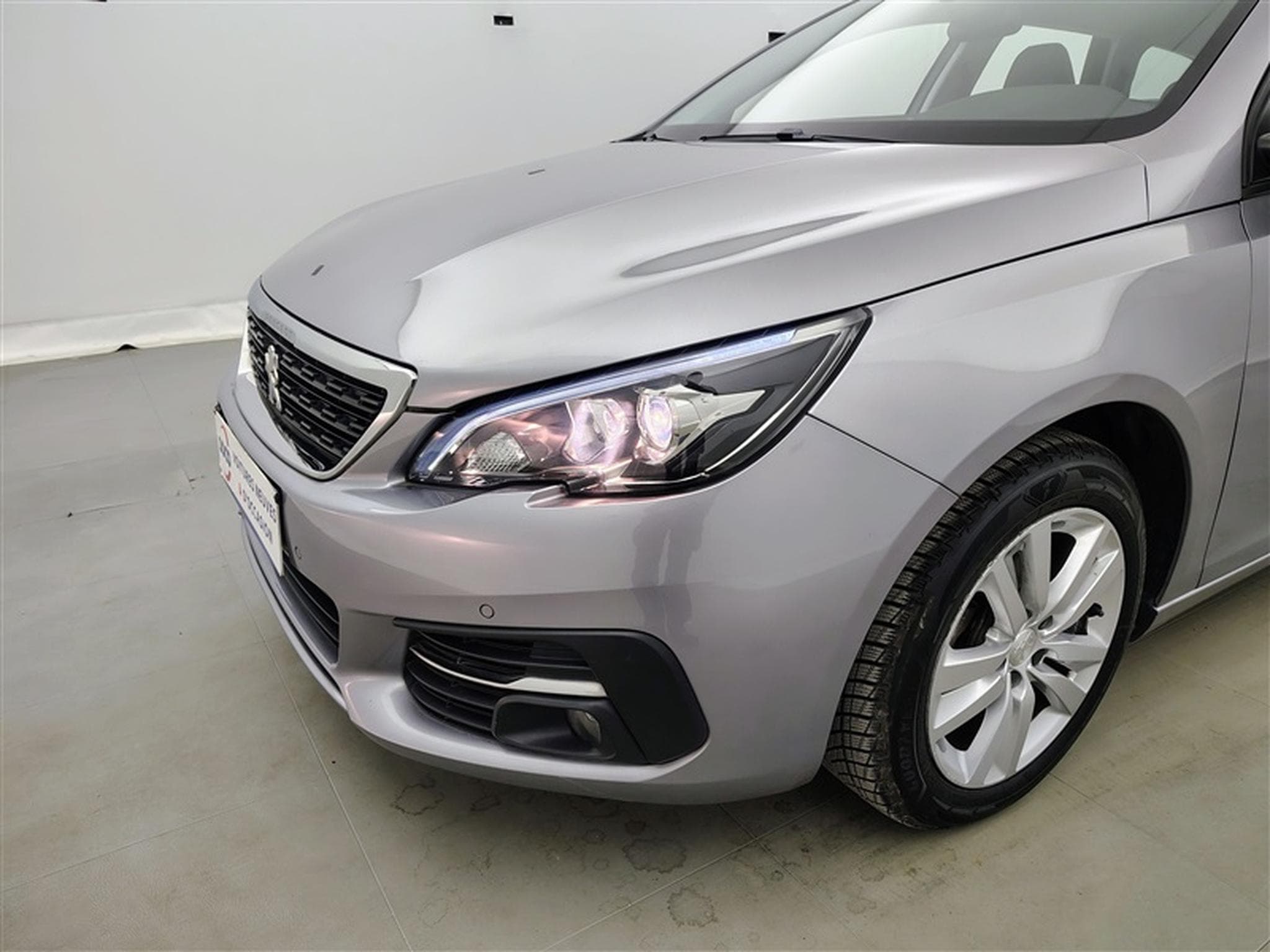 Peugeot 308 SW 1.5 BlueHDi Business Navi / PDC av+ar (2021) - Photo 15