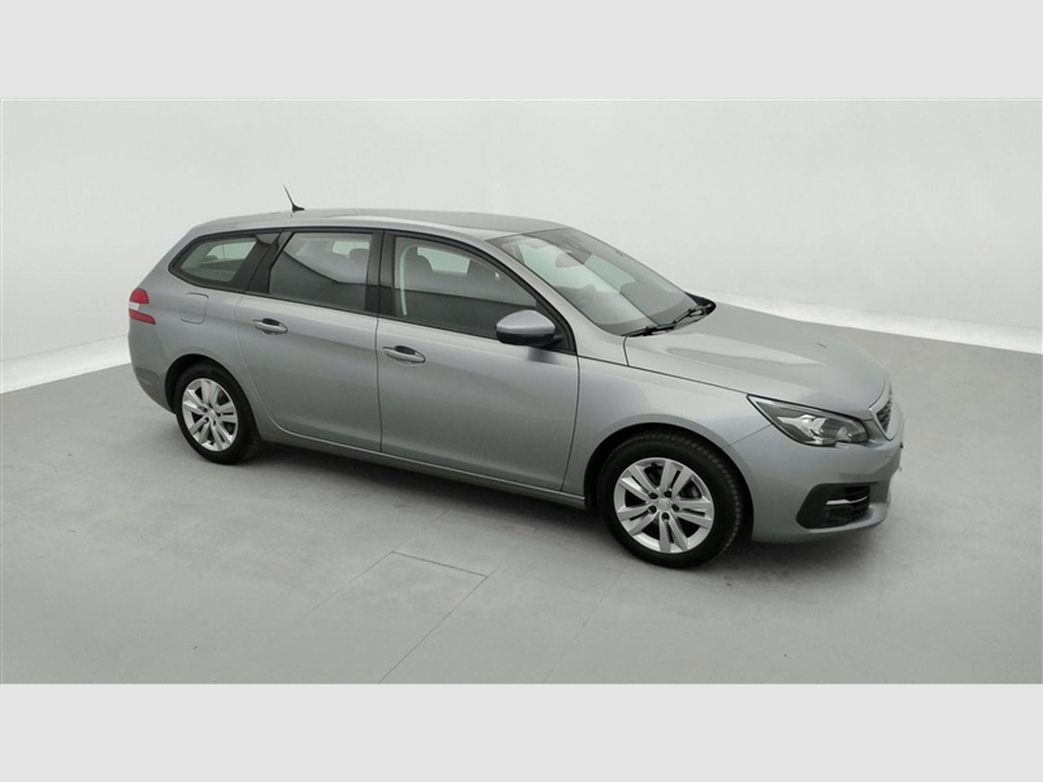 Peugeot 308 SW 1.5 BlueHDi Business Navi / PDC av+ar (2021) - Photo 23