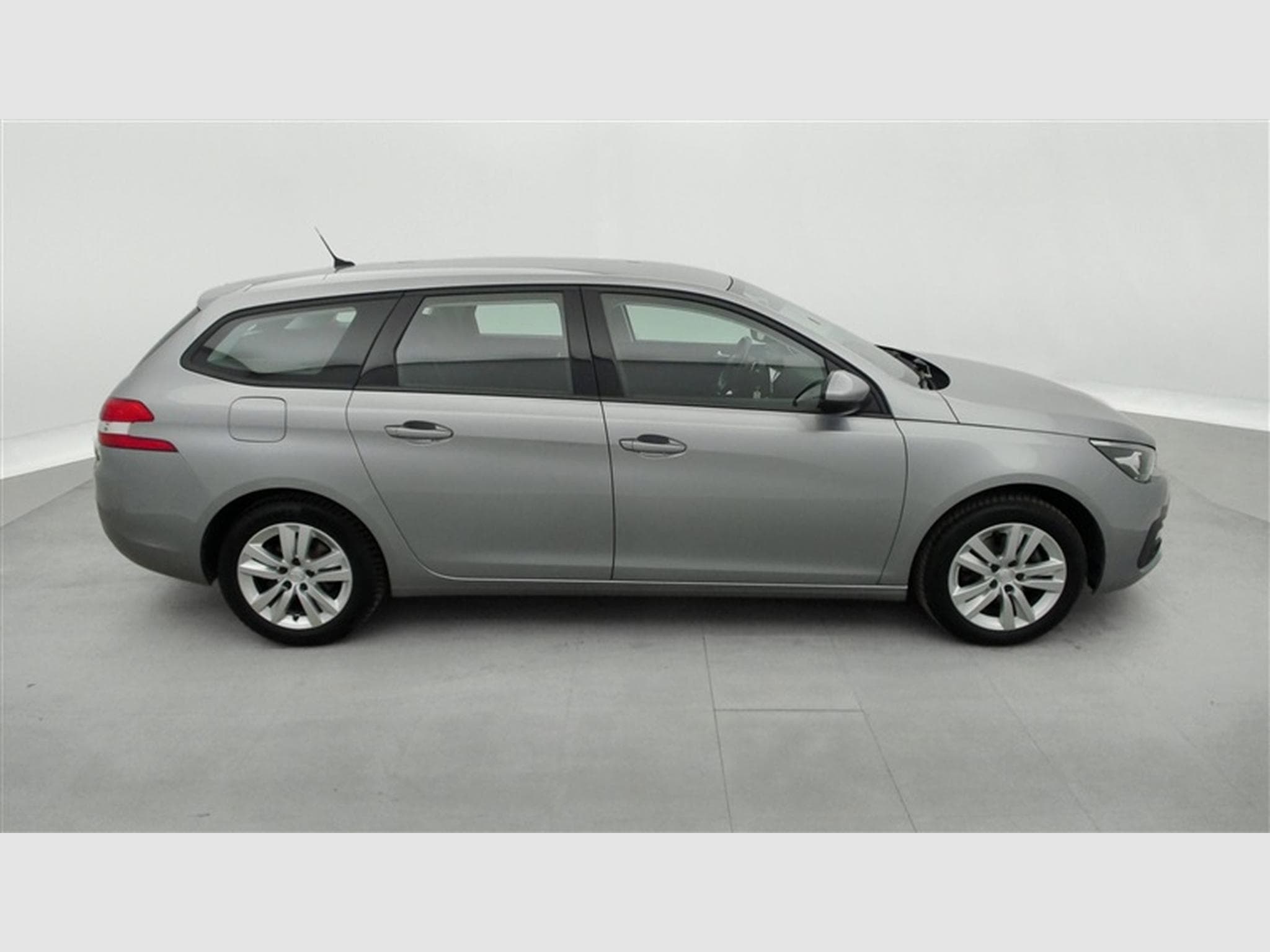 Peugeot 308 SW 1.5 BlueHDi Business Navi / PDC av+ar (2021) - Photo 24
