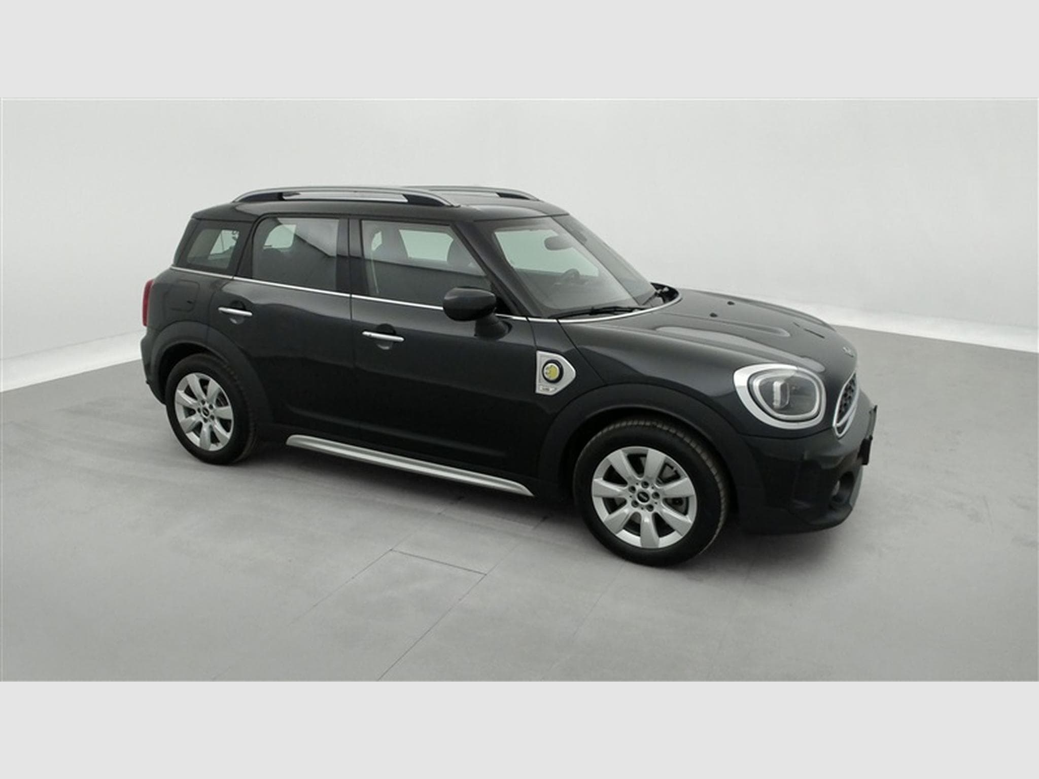 MINI Countryman 1.5A PHEV Cooper SE ALL4/NAVI/FULL LED/JA17/PDC (2023) - Photo 24