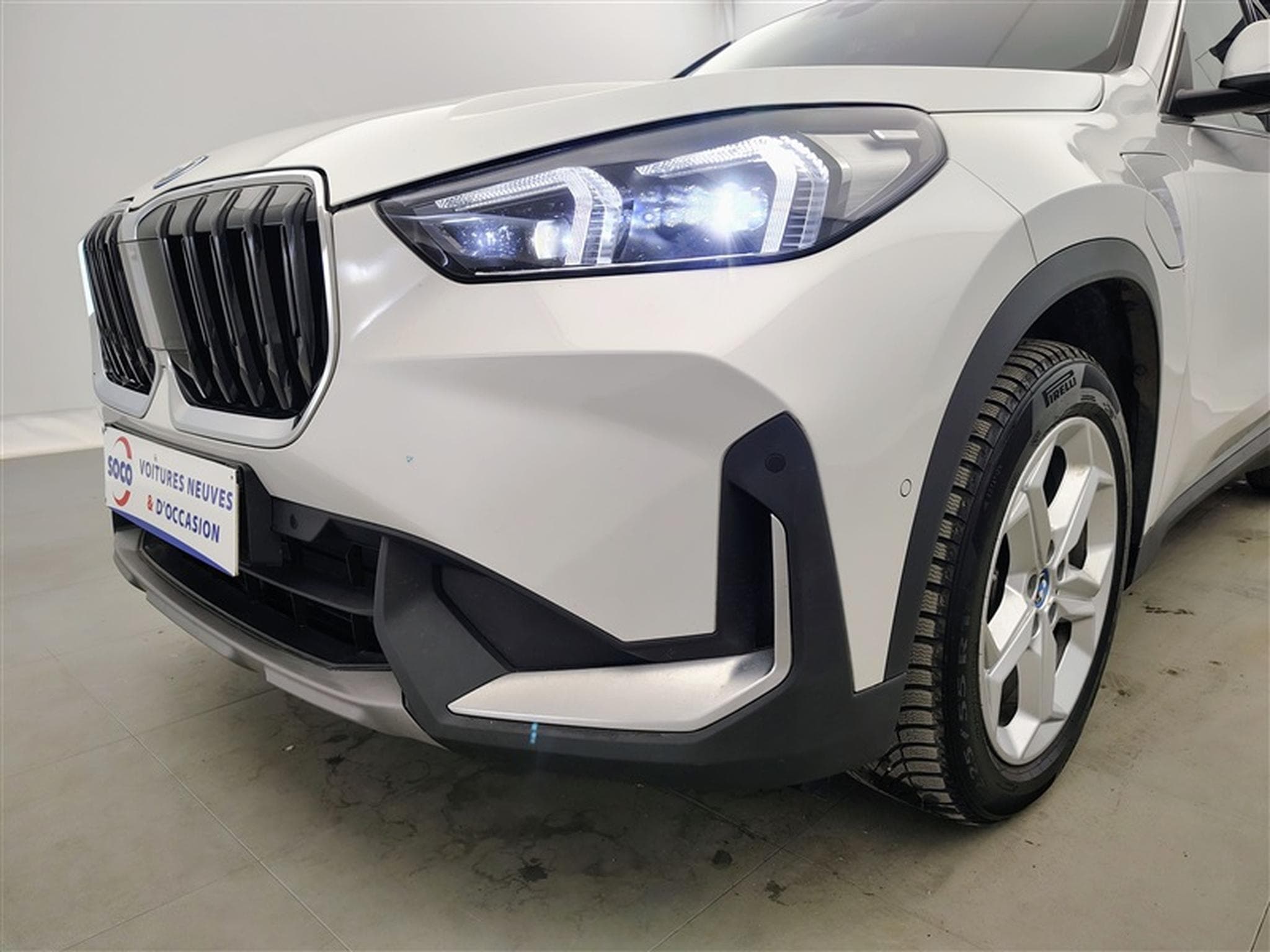 BMW X1 1.5iA PHEV 180 xDrive25e NAVI / FULL LED (2024) - Photo 15