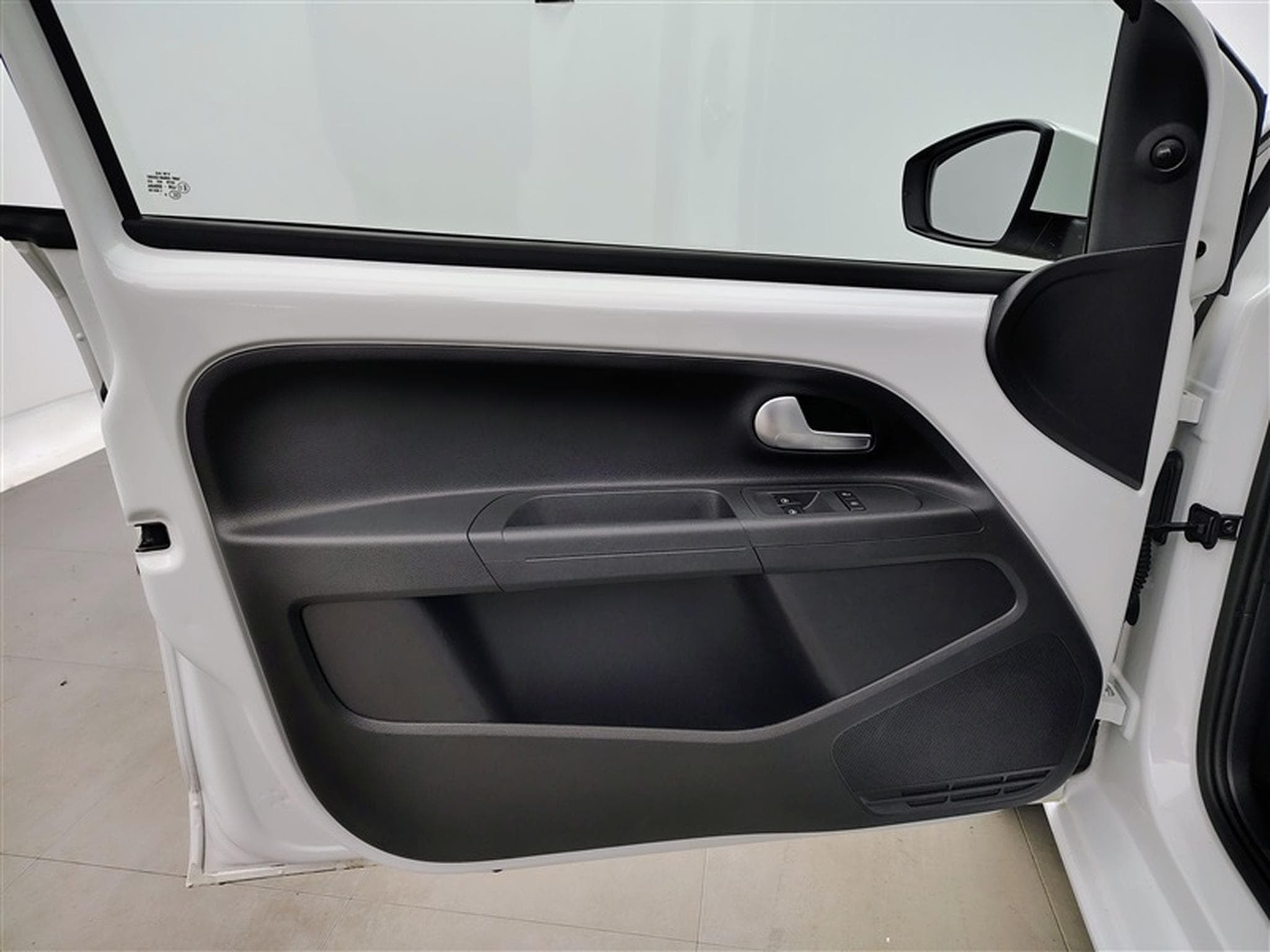 VW UP 1.0i Up! MOVE/AIRCO/PDC (2021) - Photo 16