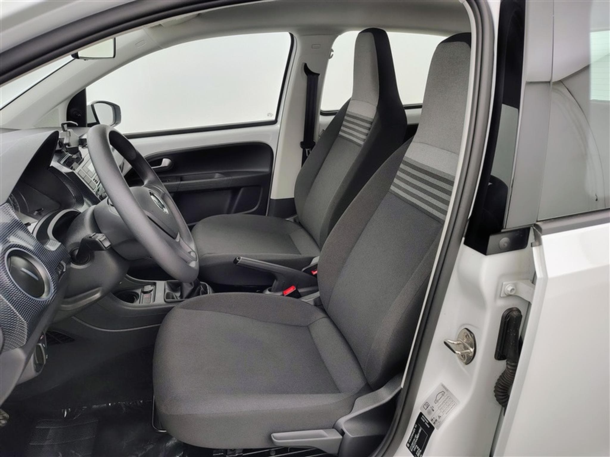 VW UP 1.0i Up! MOVE/AIRCO/PDC (2021) - Photo 7