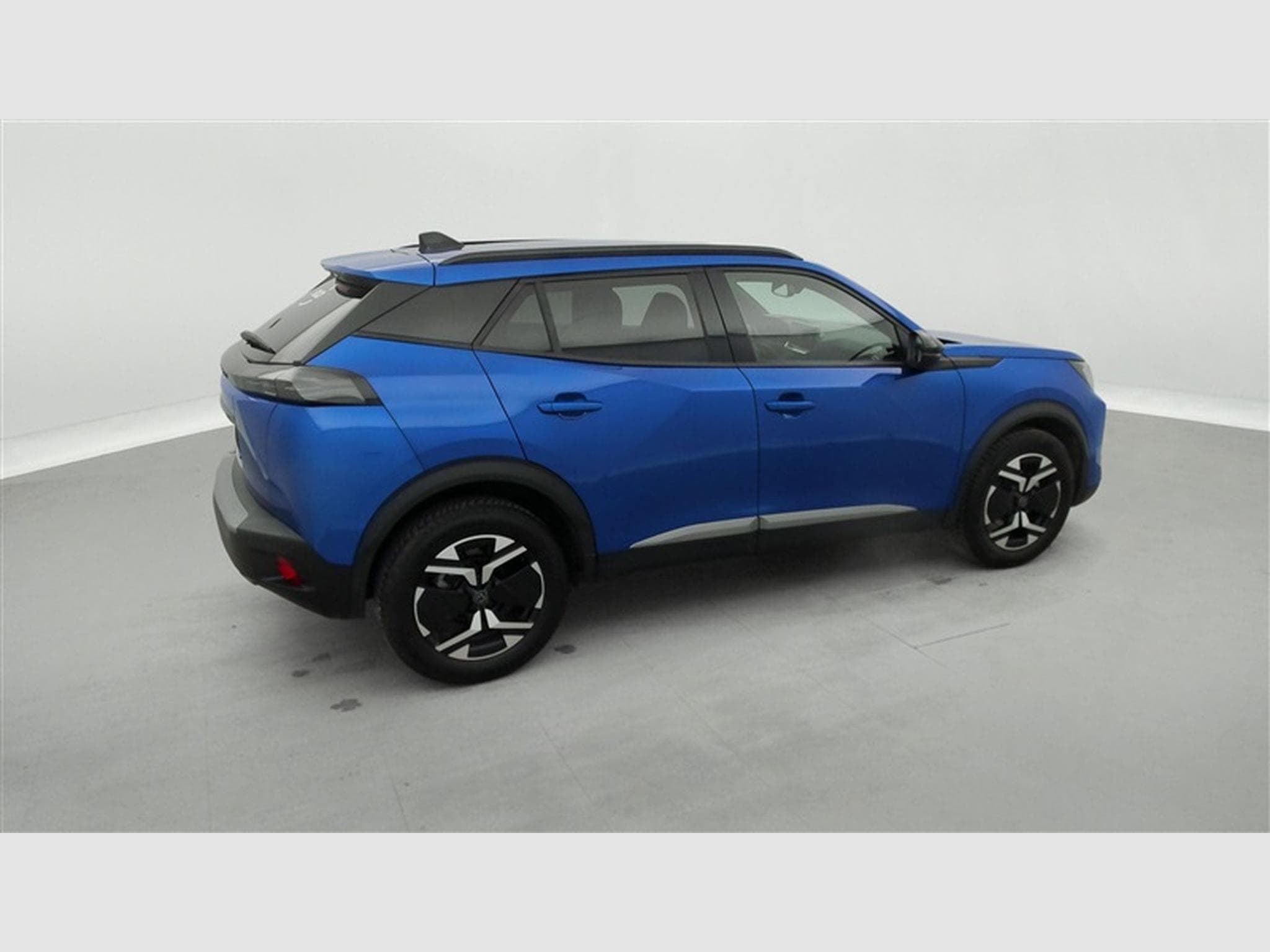 Peugeot 2008 1.2 PureTech Allure NAVI / FULL LED / CARPLAY / S-CUIR (2024) - Photo 25