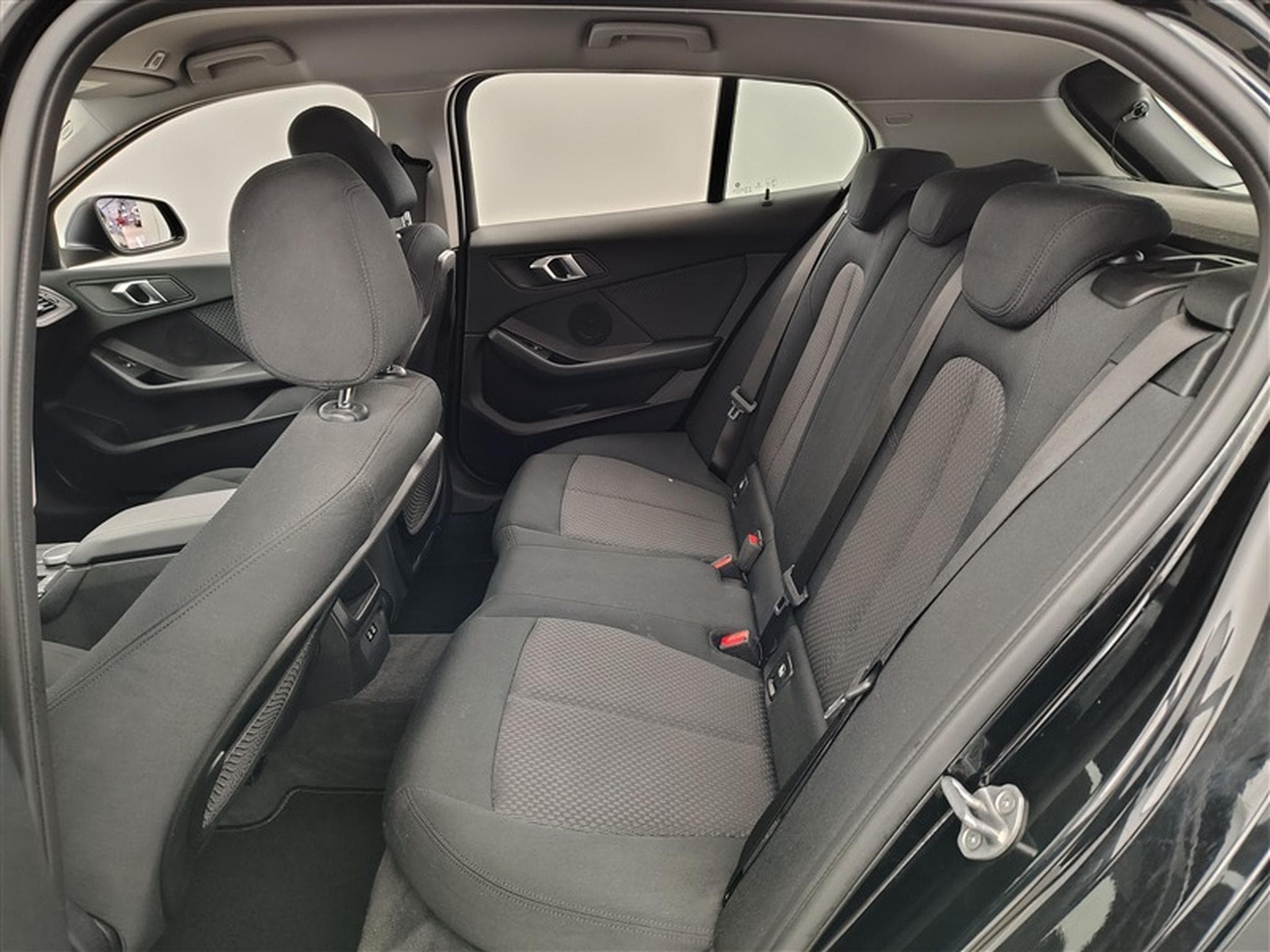 BMW 116 116 d Business NAVI/FULL LED/JA/PDC (2022) - Photo 13
