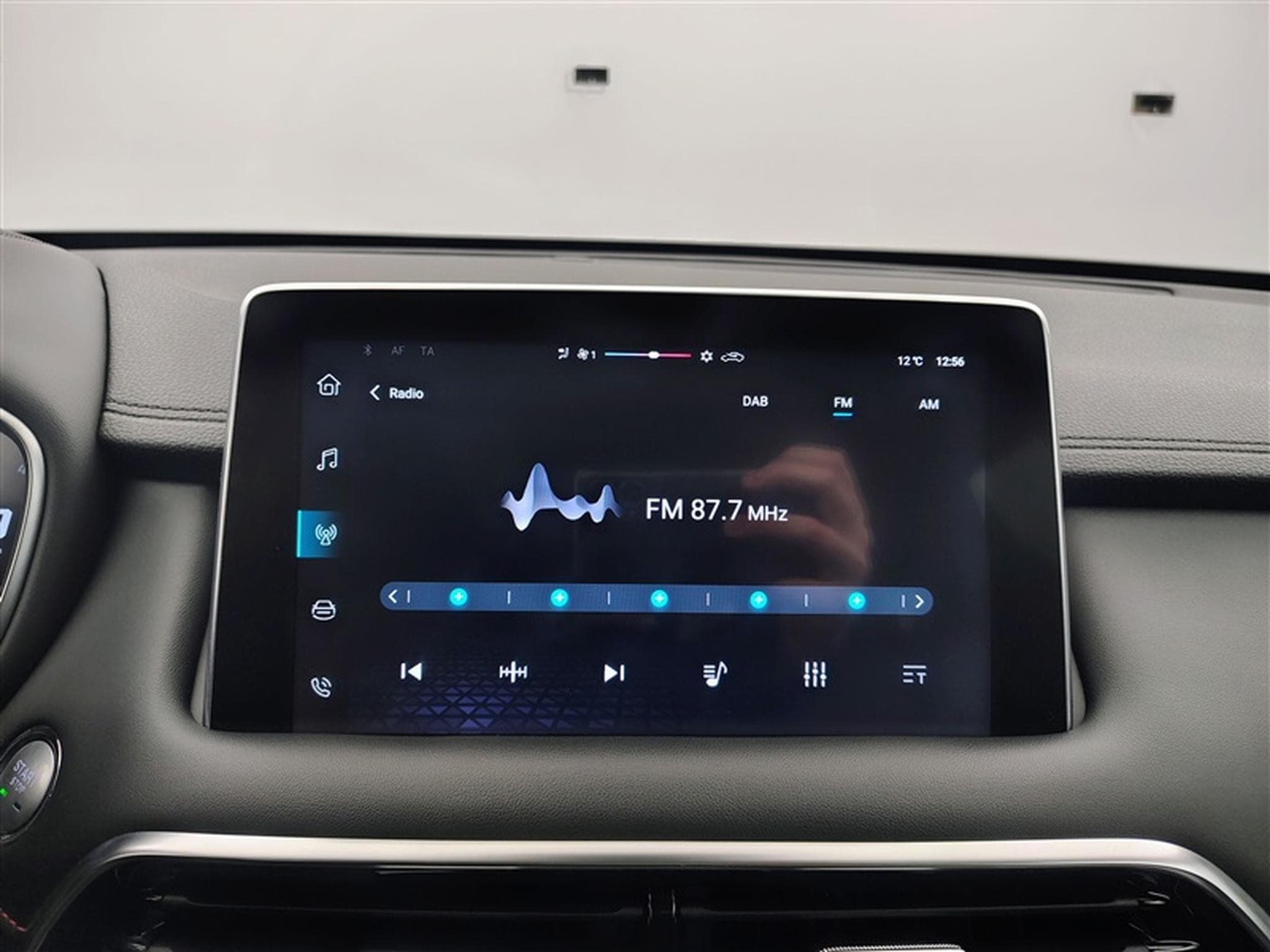 MG HS 1.5 T-GDi 160cv Luxury *NAVI/FULL LED/CUIR/TOIT PANO/CAM* (2024) - Photo 11