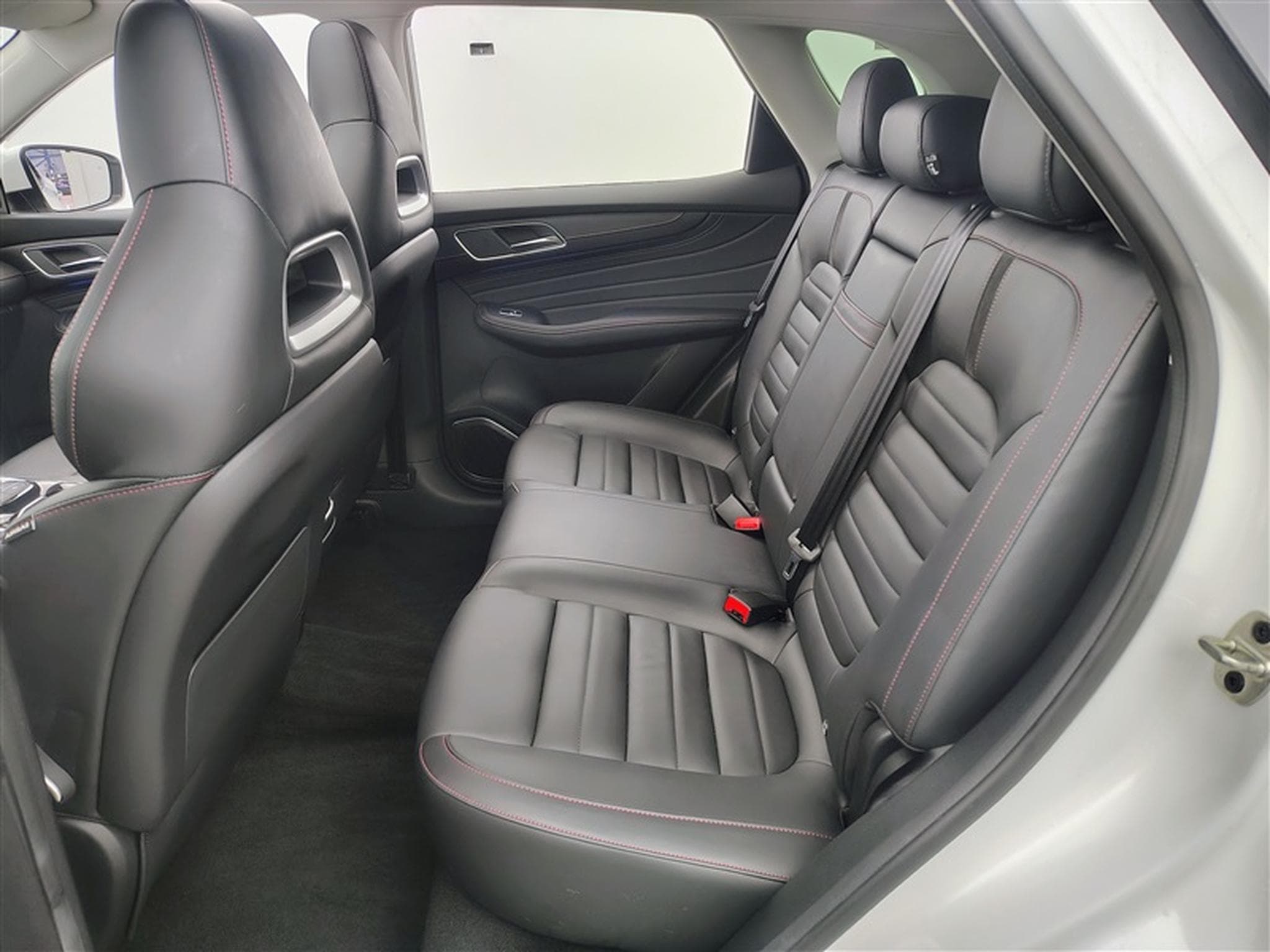 MG HS 1.5 T-GDi 160cv Luxury *NAVI/FULL LED/CUIR/TOIT PANO/CAM* (2024) - Photo 13