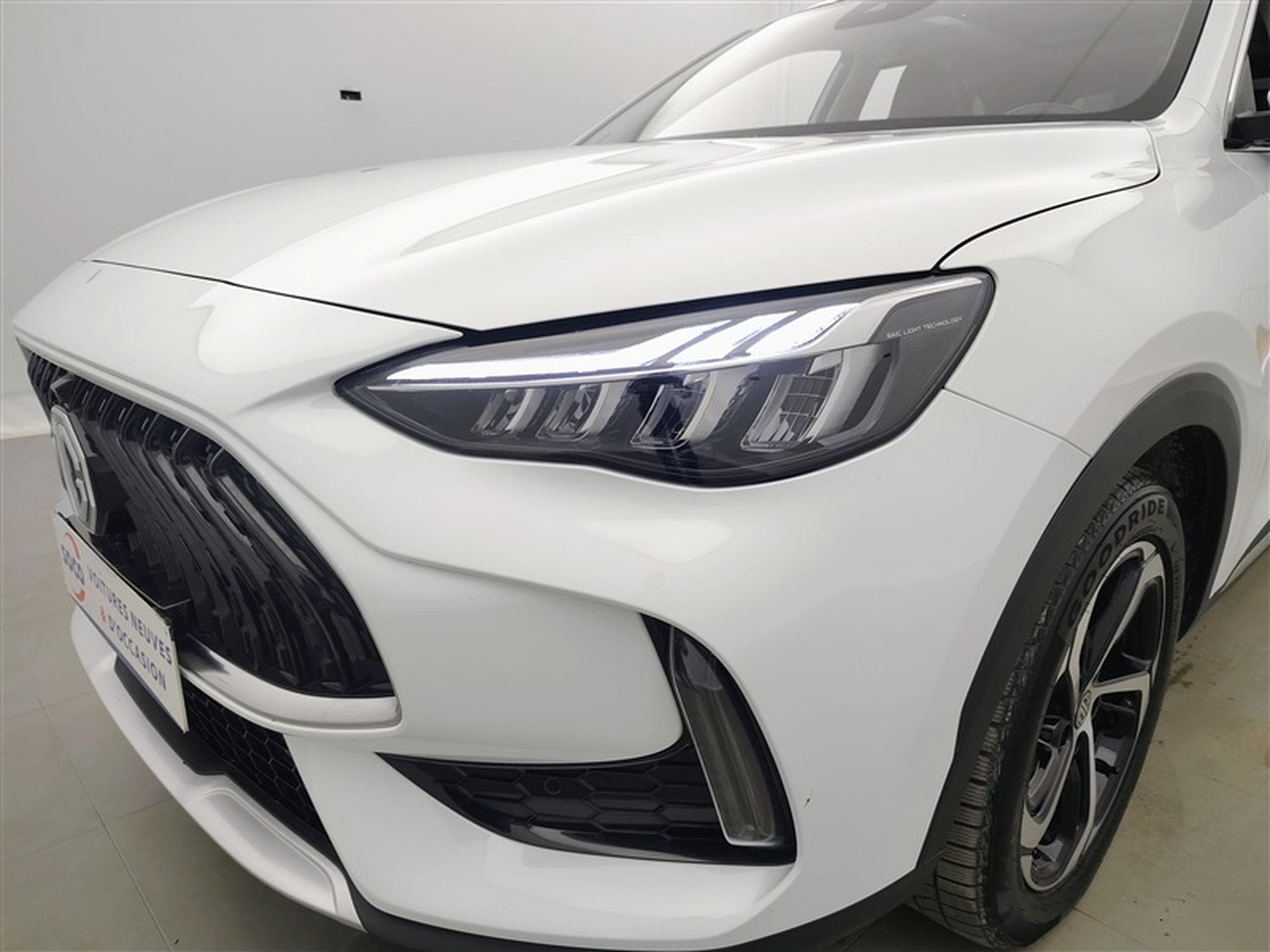 MG HS 1.5 T-GDi 160cv Luxury *NAVI/FULL LED/CUIR/TOIT PANO/CAM* (2024) - Photo 15