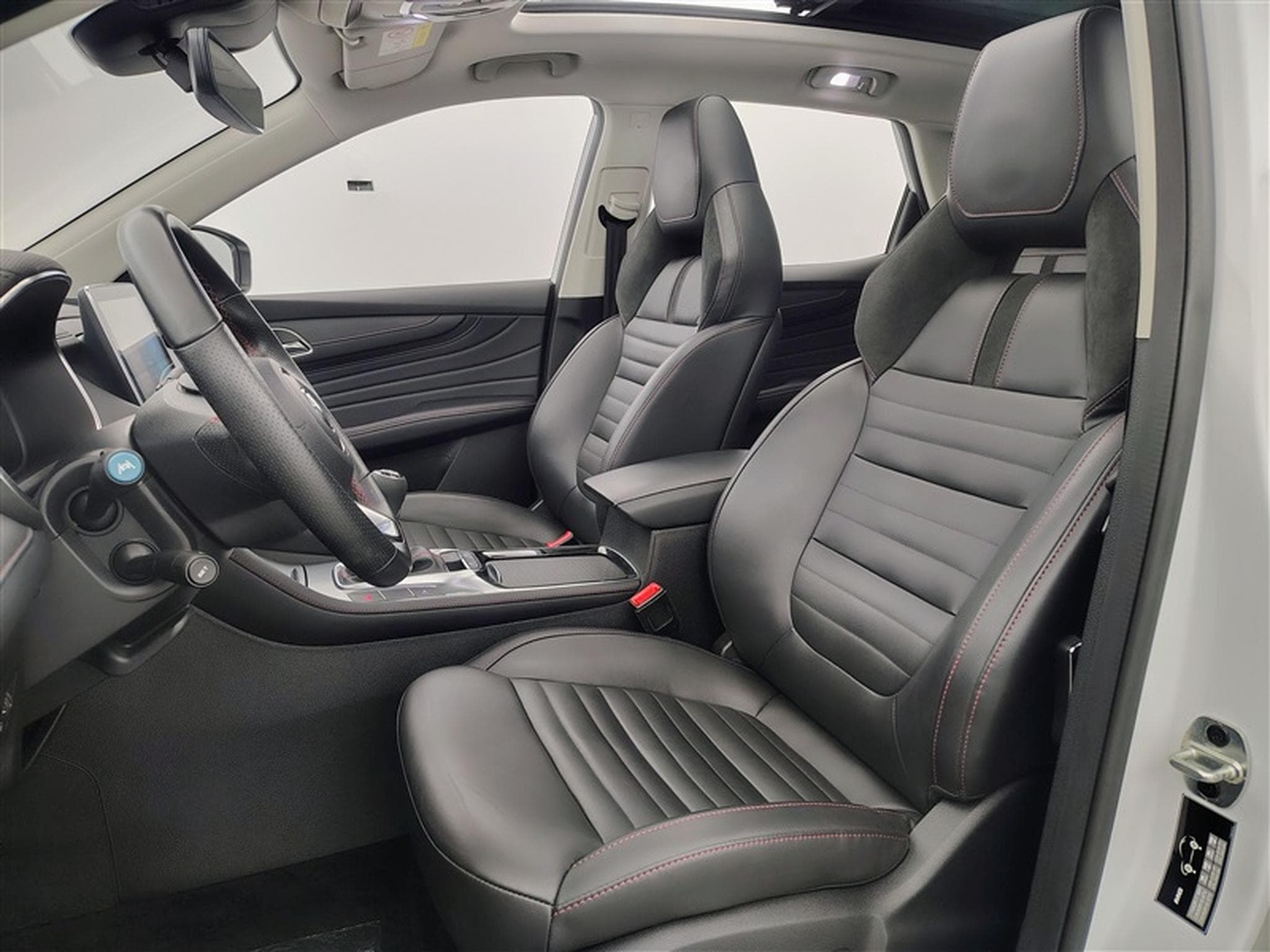 MG HS 1.5 T-GDi 160cv Luxury *NAVI/FULL LED/CUIR/TOIT PANO/CAM* (2024) - Photo 7