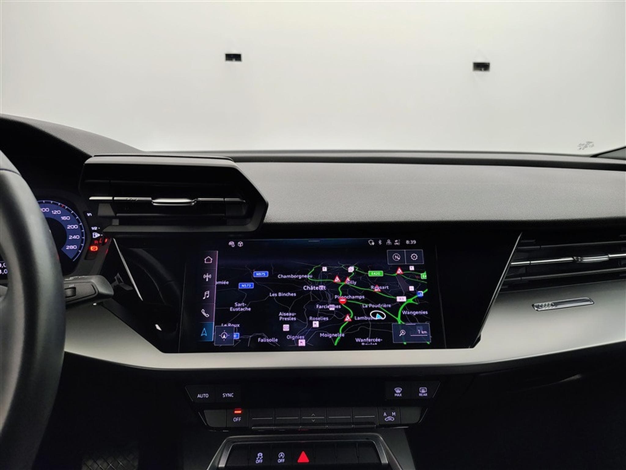 Audi A3 30 TFSI Advanced S tronic Navi / Led / PDC (2023) - Photo 11
