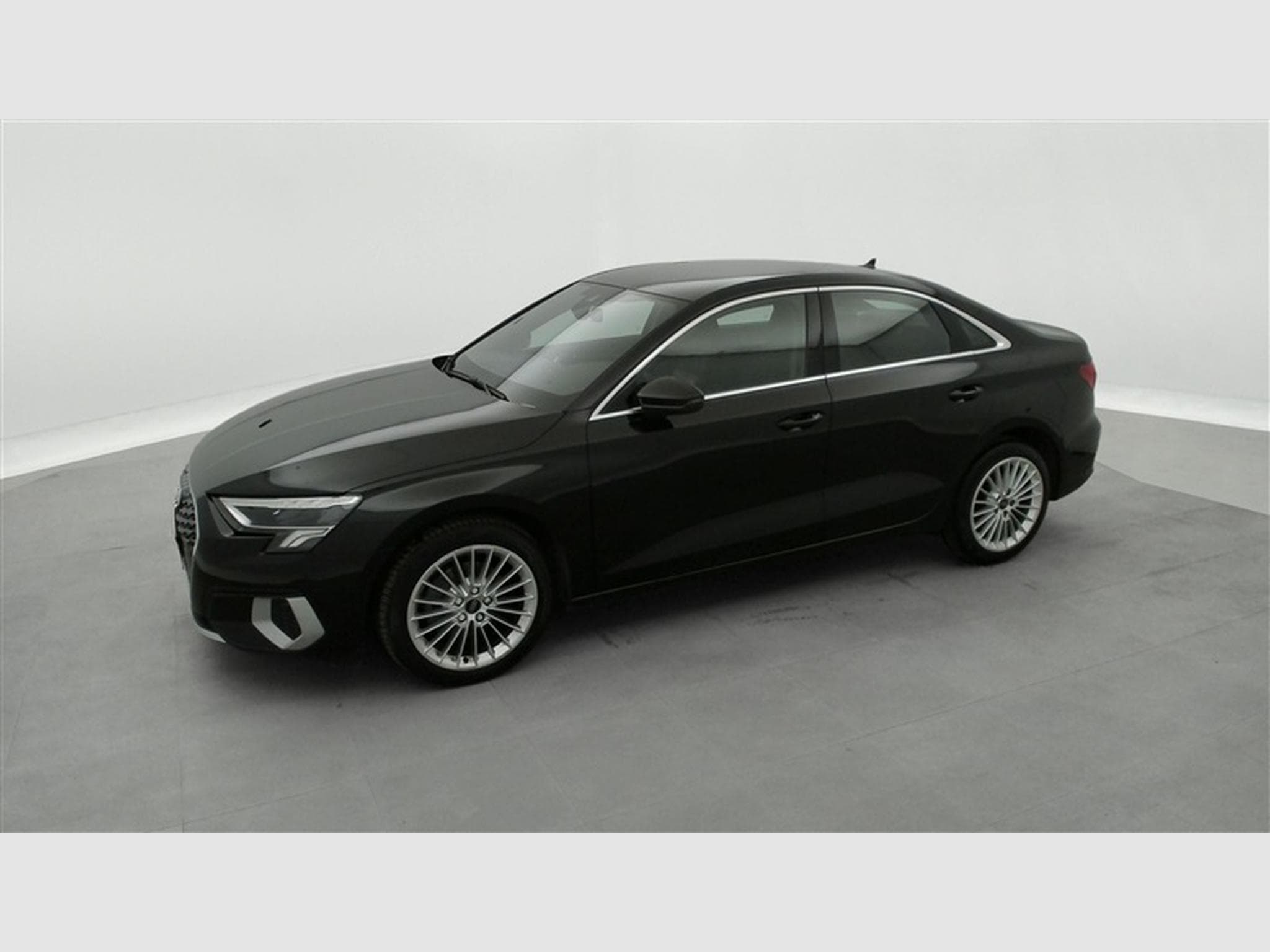 Audi A3 30 TFSI Advanced S tronic Navi / Led / PDC (2023) - Photo 20