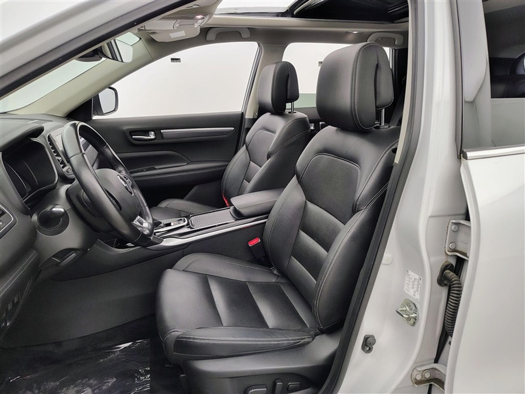 Renault Koleos 2.0 dCi X-Tronic *NAVI/CUIR/FULL LED/T.PANO/CAM/JA18* (2023) - Photo 7