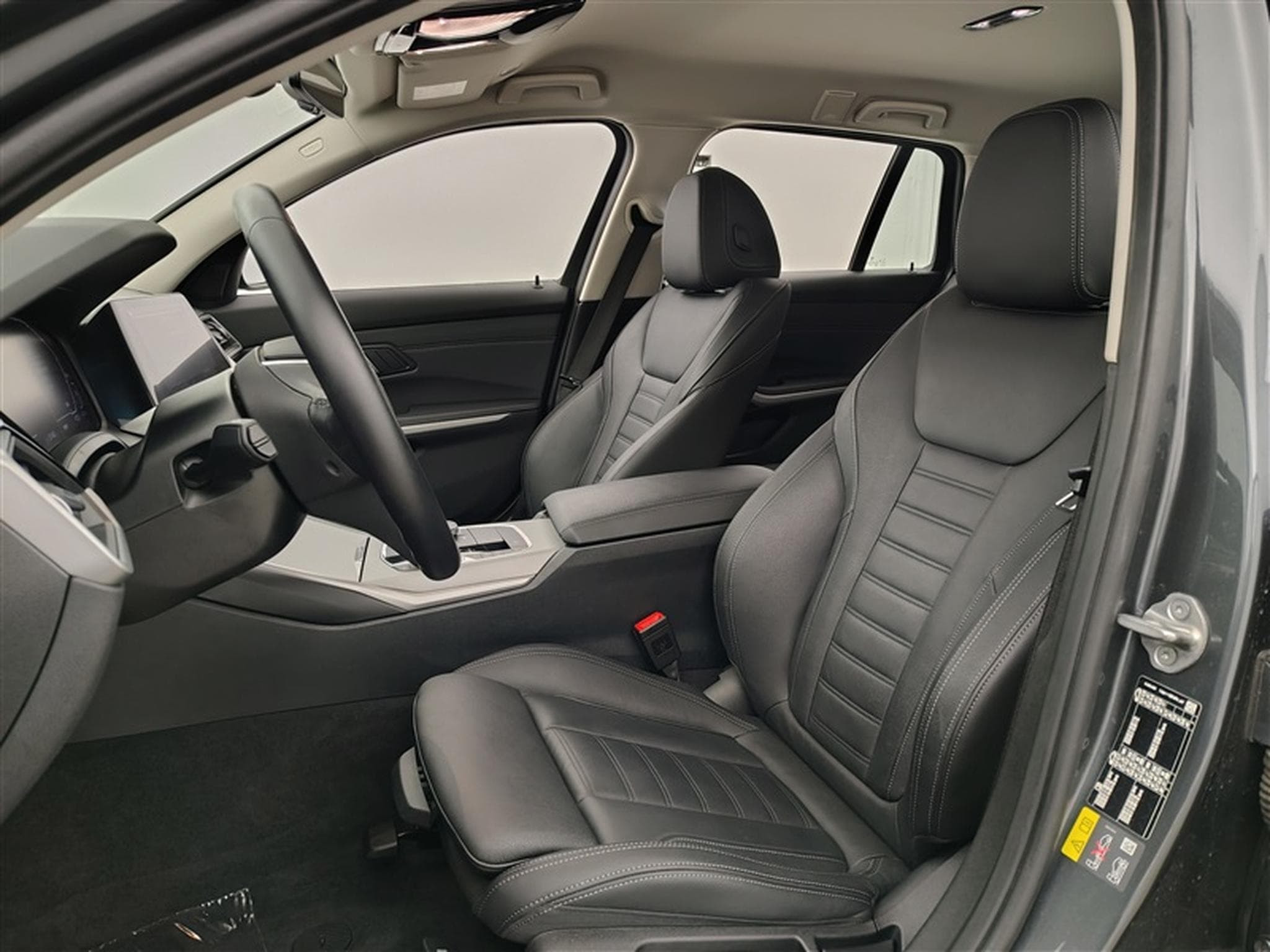 BMW 320 eA Touring PHEV Cuir / Navi / Led / PDC+Caméra (2022) - Photo 7