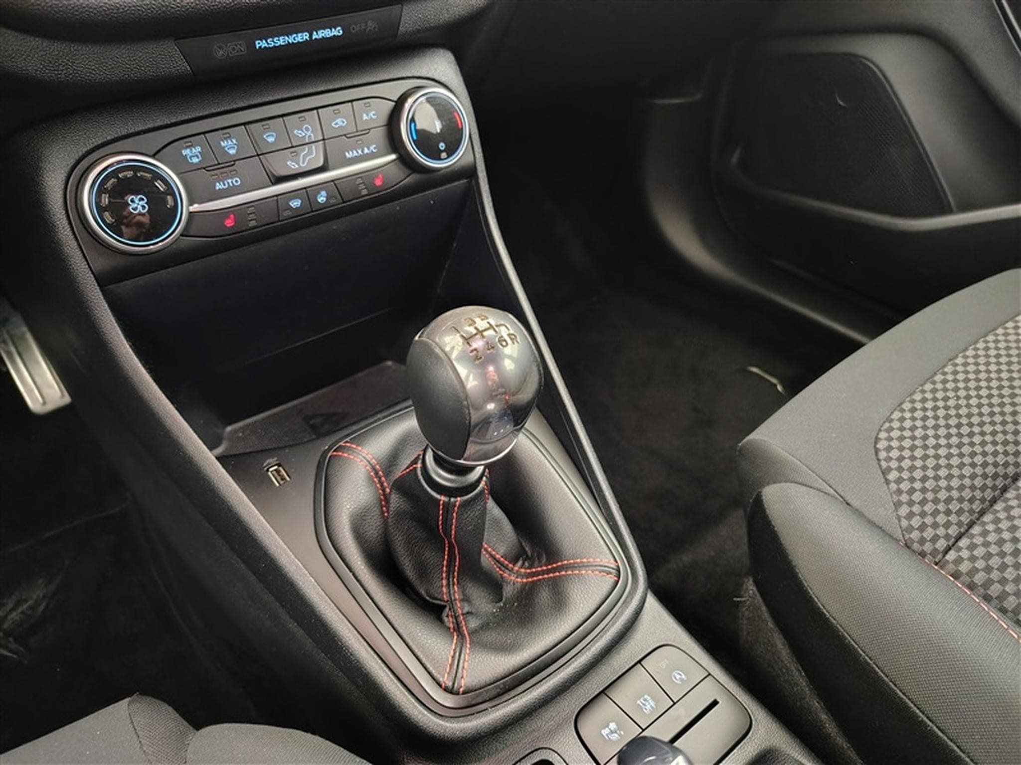 Ford Fiesta 1.0 EcoBoost MHEV 125cv ST-Line CARPLAY / FULL LED / JA 17" (2021) - Photo 12