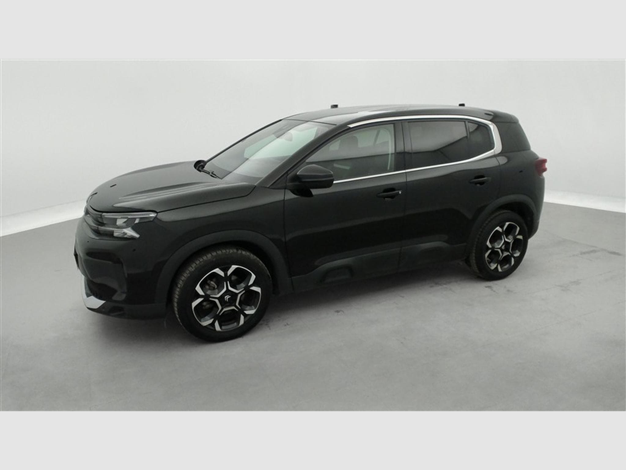 Citroen C5 Aircross 1.2 PureTech 130cv Plus NAVI / CARPLAY / CAMERA (2024) - Photo 20