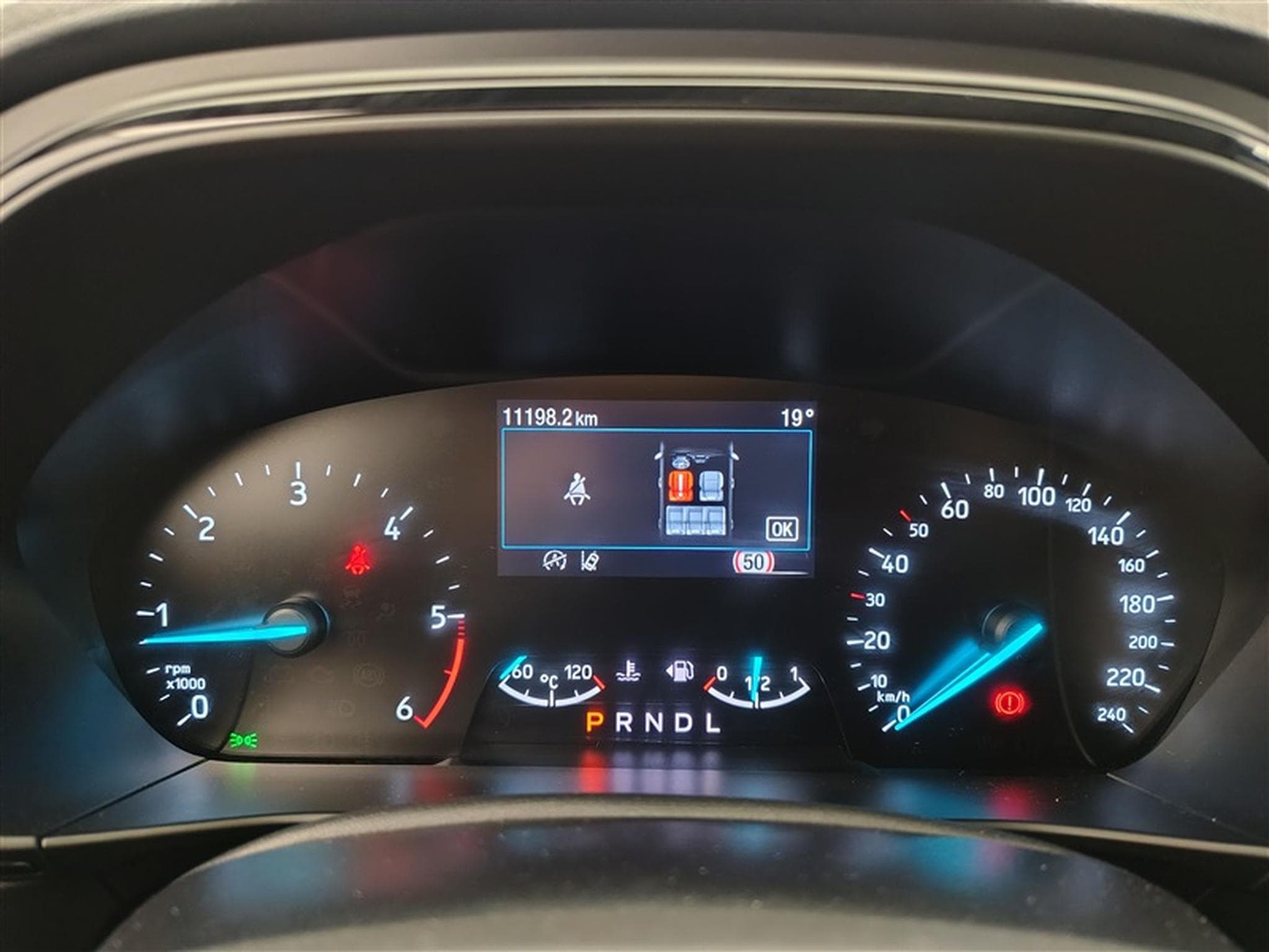 Ford Focus SW 1.5 EcoBlue 115cv PowerShift ST-Line NAVI / FULL LED (2025) - Photo 10