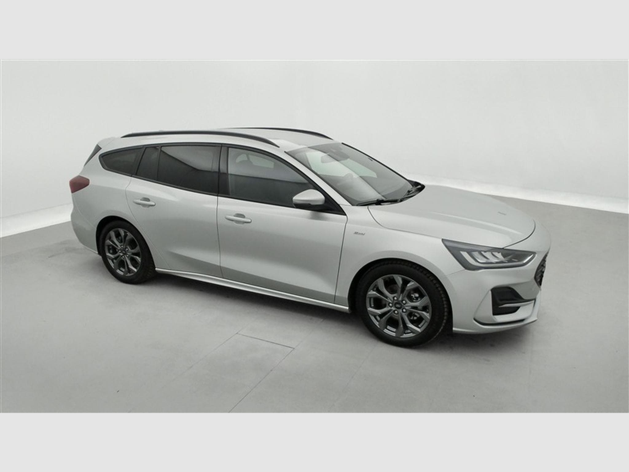 Ford Focus SW 1.5 EcoBlue 115cv PowerShift ST-Line NAVI / FULL LED (2025) - Photo 22