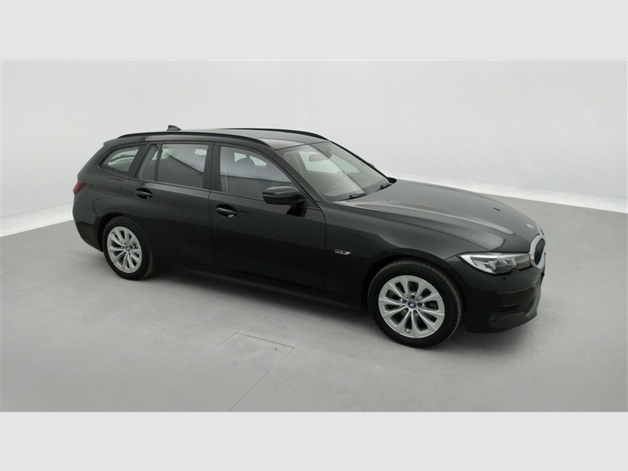 BMW 320 Touring 320eA PHEV Cuir / Navi / Led (2022) - Photo 25