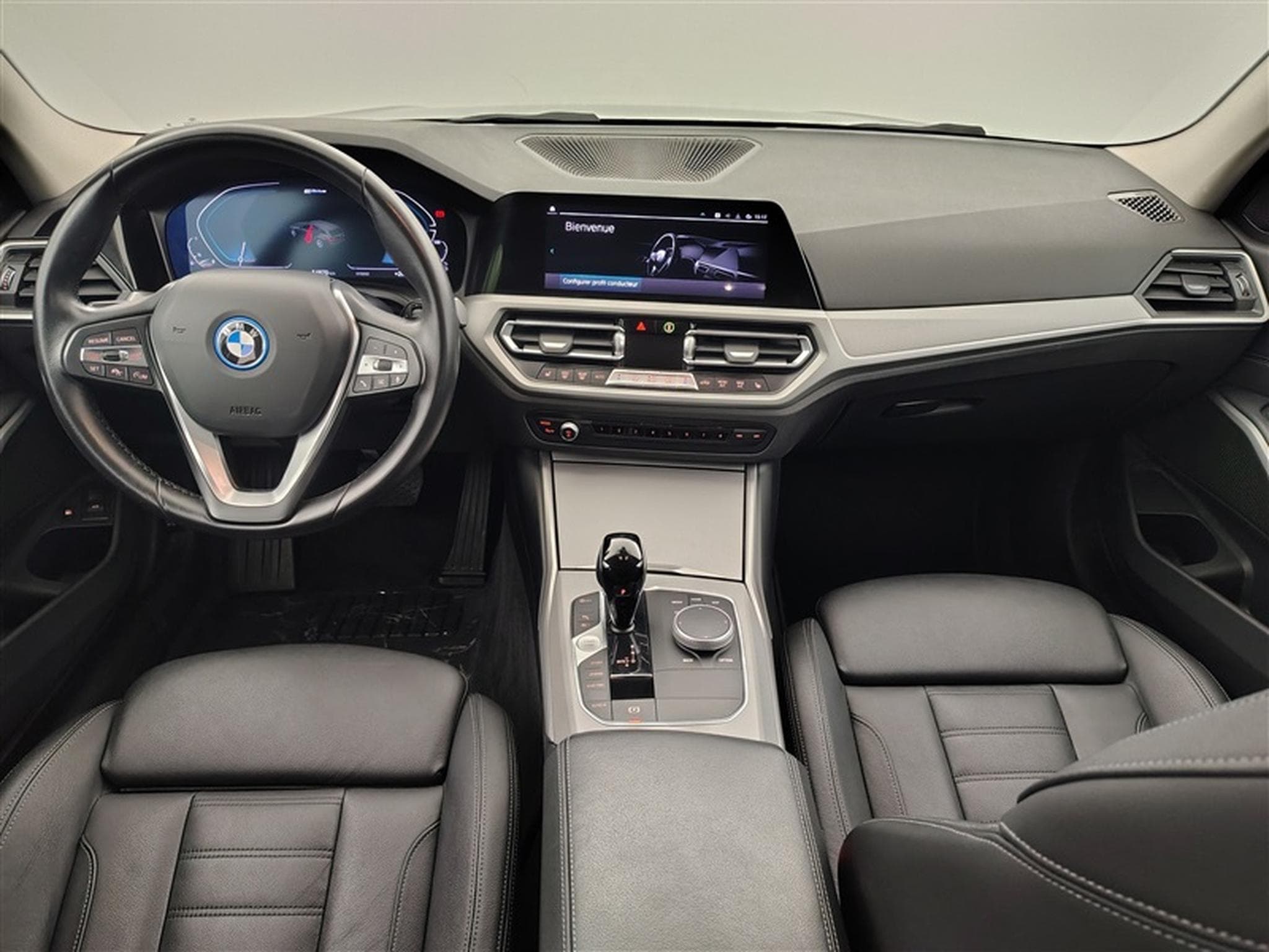 BMW 320 Touring 320eA PHEV Cuir / Navi / Led (2022) - Photo 8