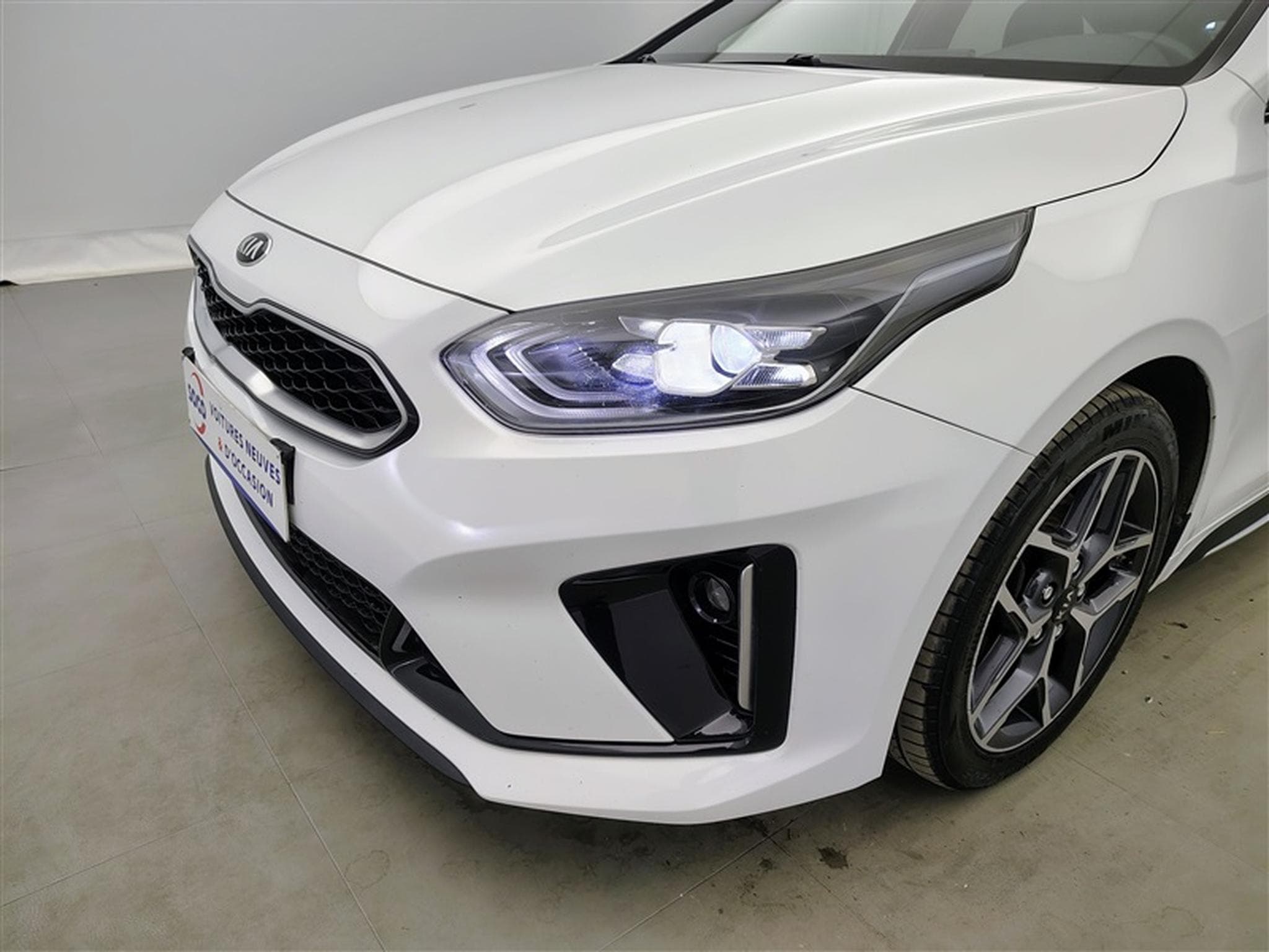 Kia ProCeed 1.0 TGDI GT Line - NAVI/ CAMERA (2019) - Photo 15