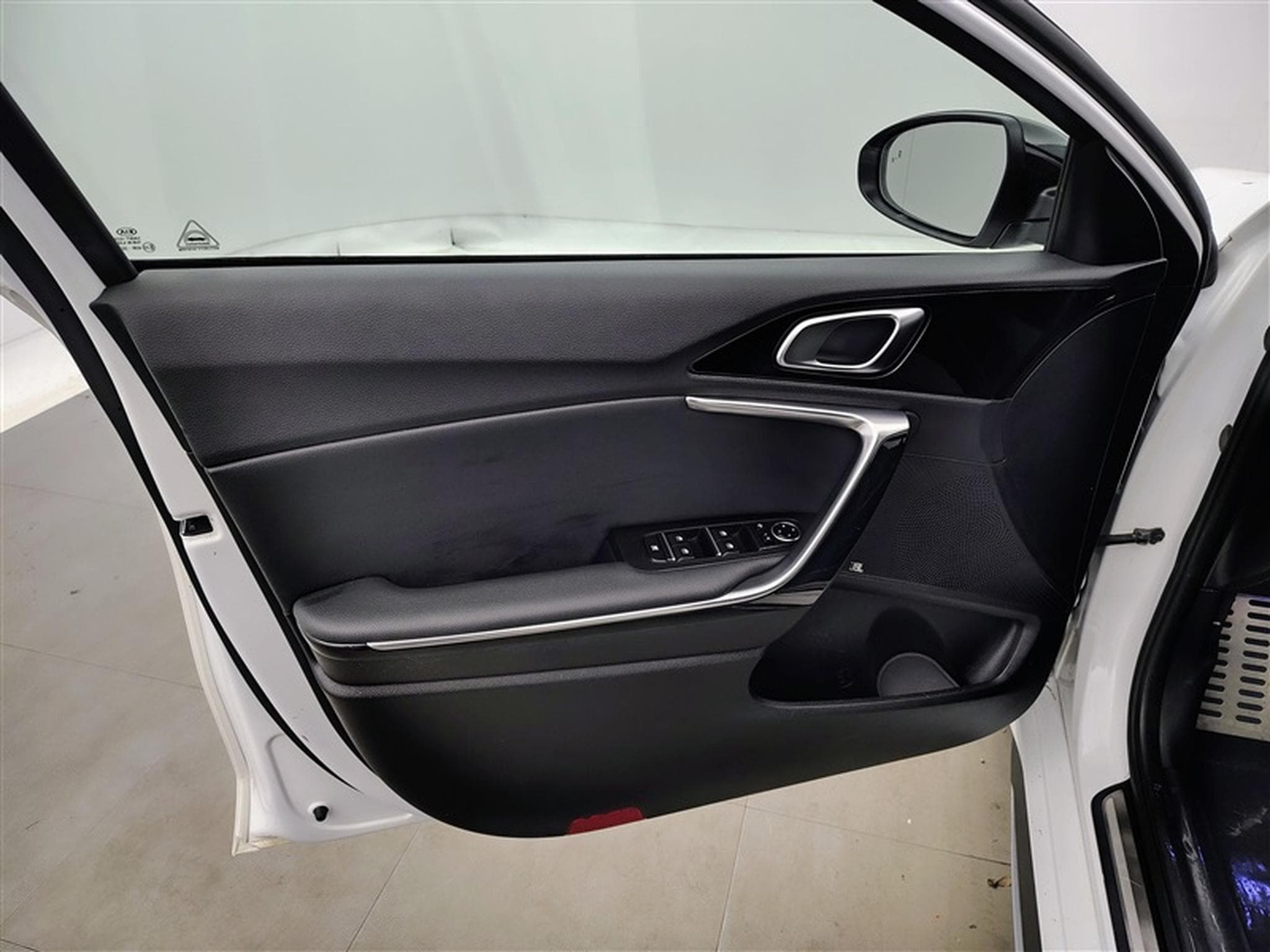 Kia ProCeed 1.0 TGDI GT Line - NAVI/ CAMERA (2019) - Photo 17