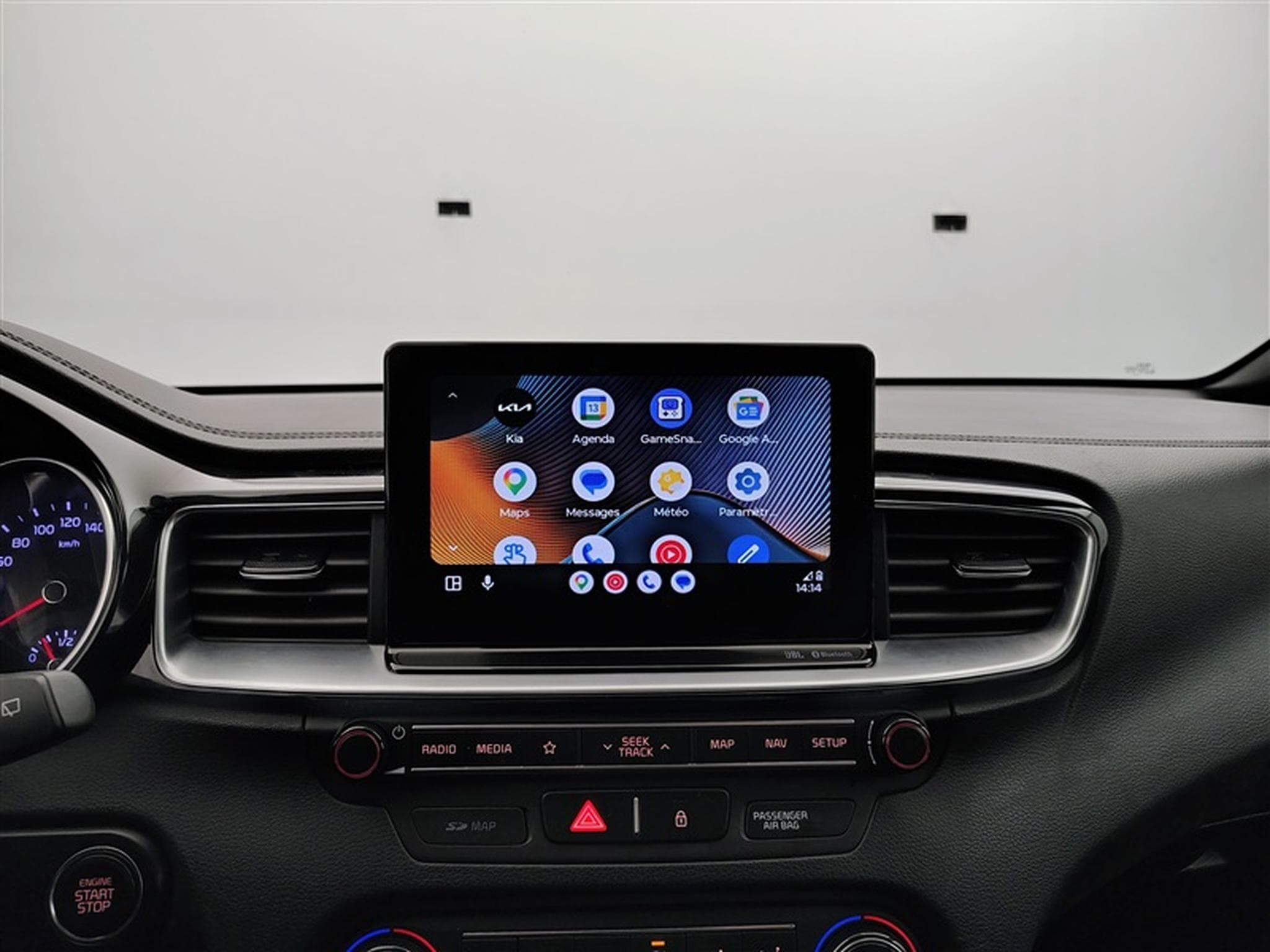 Kia ProCeed 1.0 TGDI GT Line - NAVI/ CAMERA (2019) - Photo 22