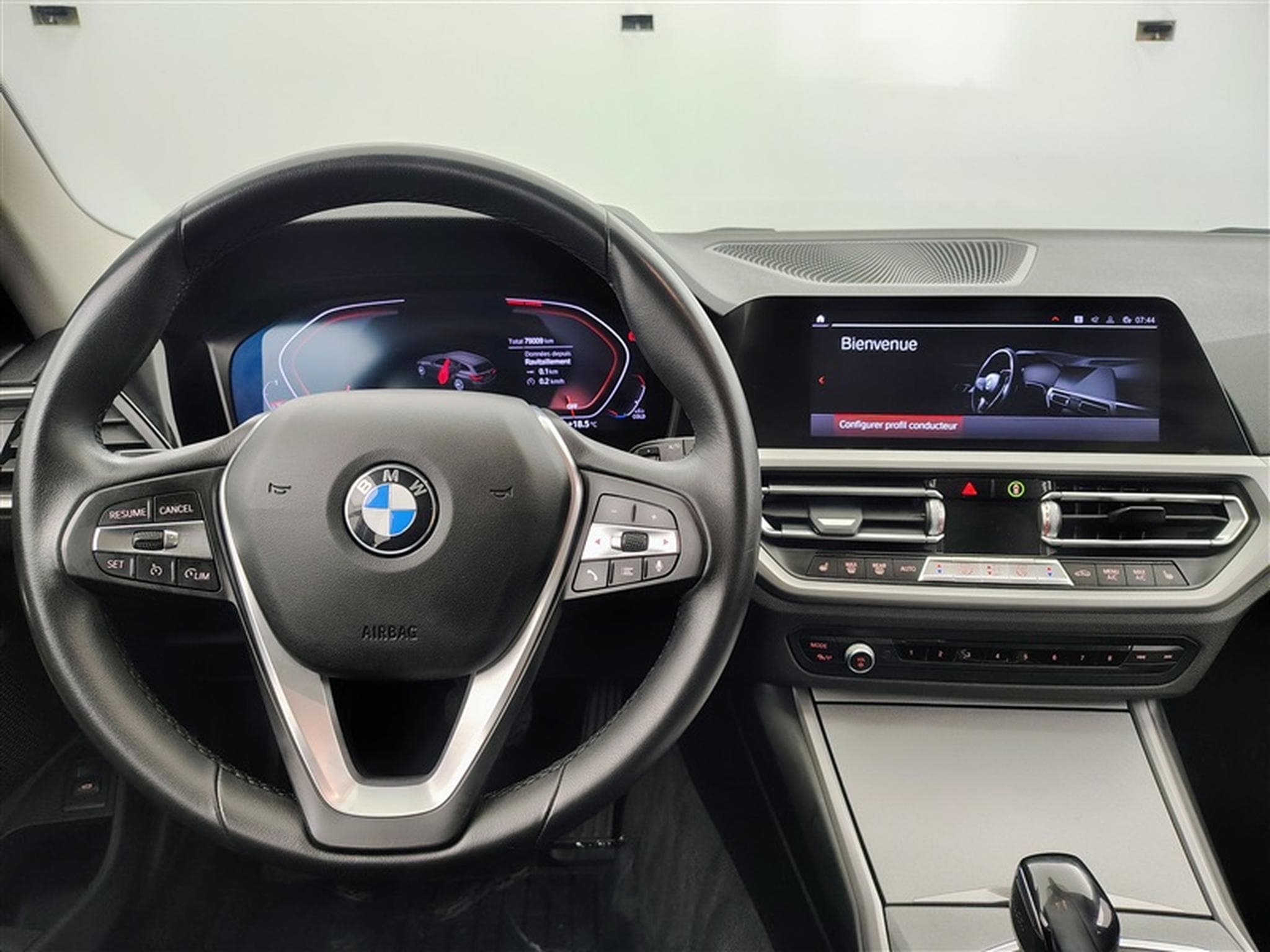 BMW 318 Touring 318 dA MHEV AdBlue (2021) - Photo 9
