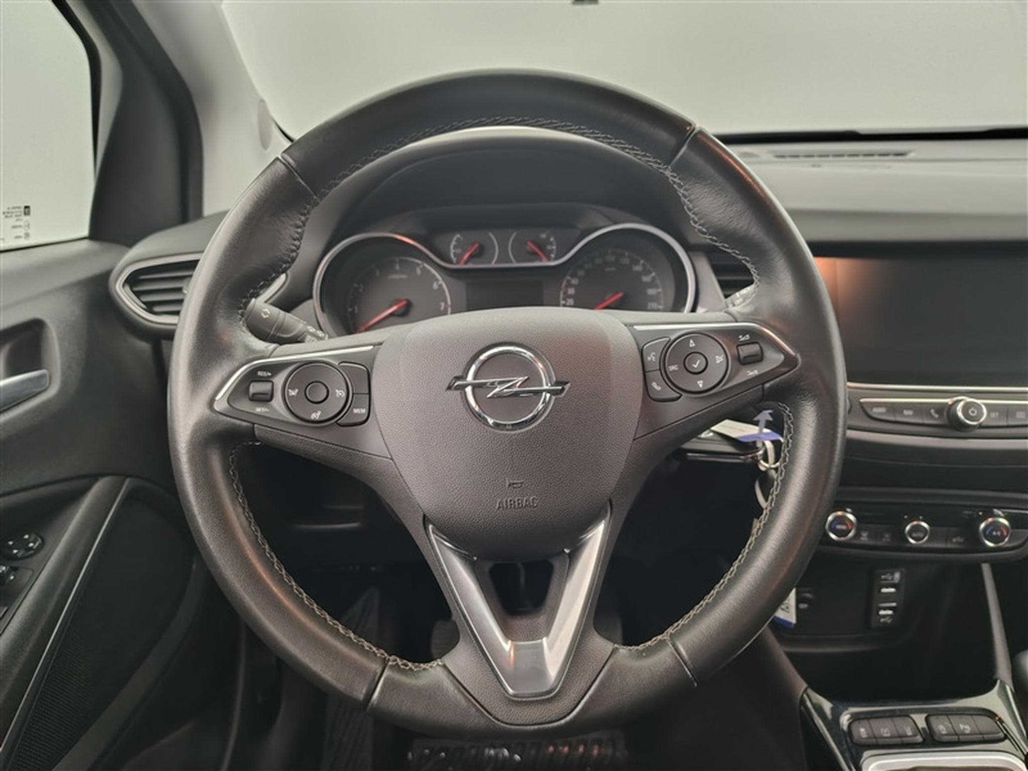 Opel Crossland 1.2 Turbo Ultimate NAVI / FULL LED / PDC AV-AR (2024) - Photo 9
