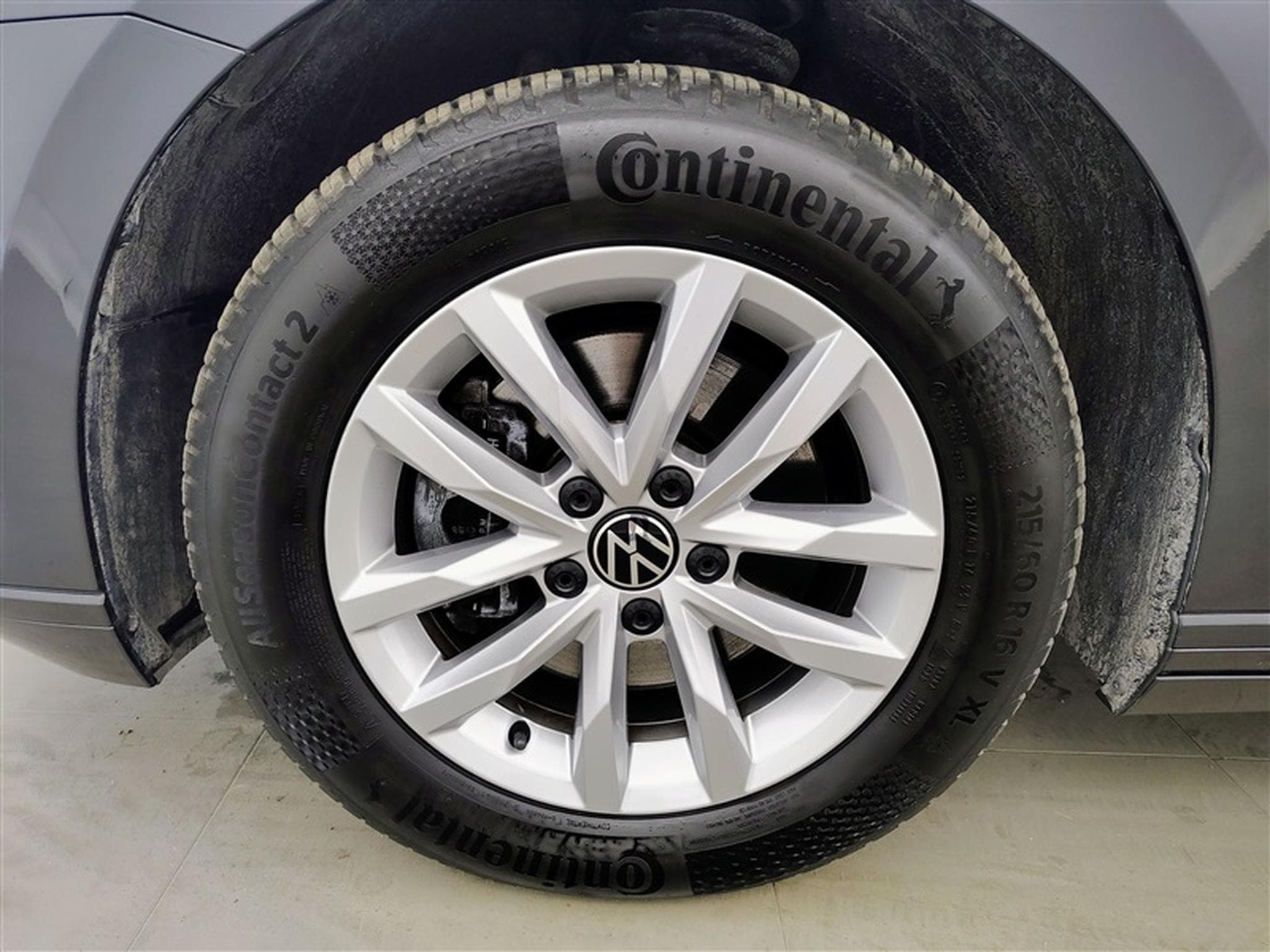 VW Passat 2.0 TDi SCR Elegance Bus. DSG *NAVI/FULL LED/CARPLAY/CAM* (2021) - Photo 6