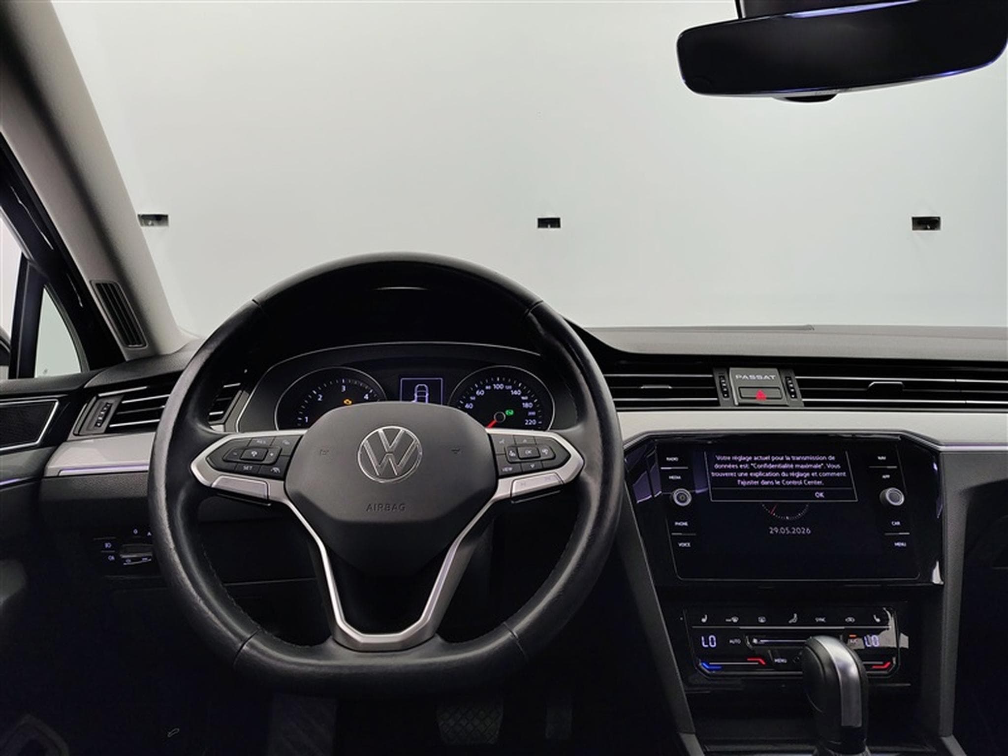 VW Passat 2.0 TDi SCR Elegance Bus. DSG *NAVI/FULL LED/CARPLAY/CAM* (2021) - Photo 9