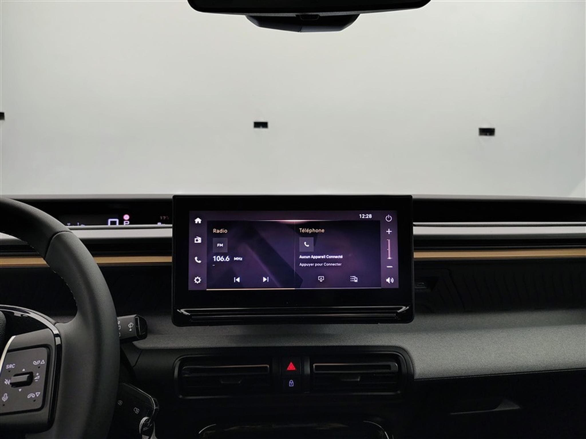 Citroen C3 Aircross 1.2 Hybrid 145cv e-DCS6 Plus CARPLAY / CAMERA / PDC AV+AR (2026) - Photo 11