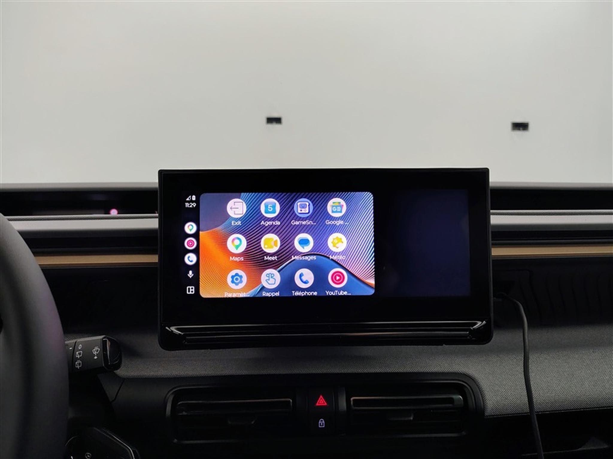 Citroen C3 Aircross 1.2 Hybrid 145cv e-DCS6 Plus CARPLAY / CAMERA / PDC AV+AR (2026) - Photo 19