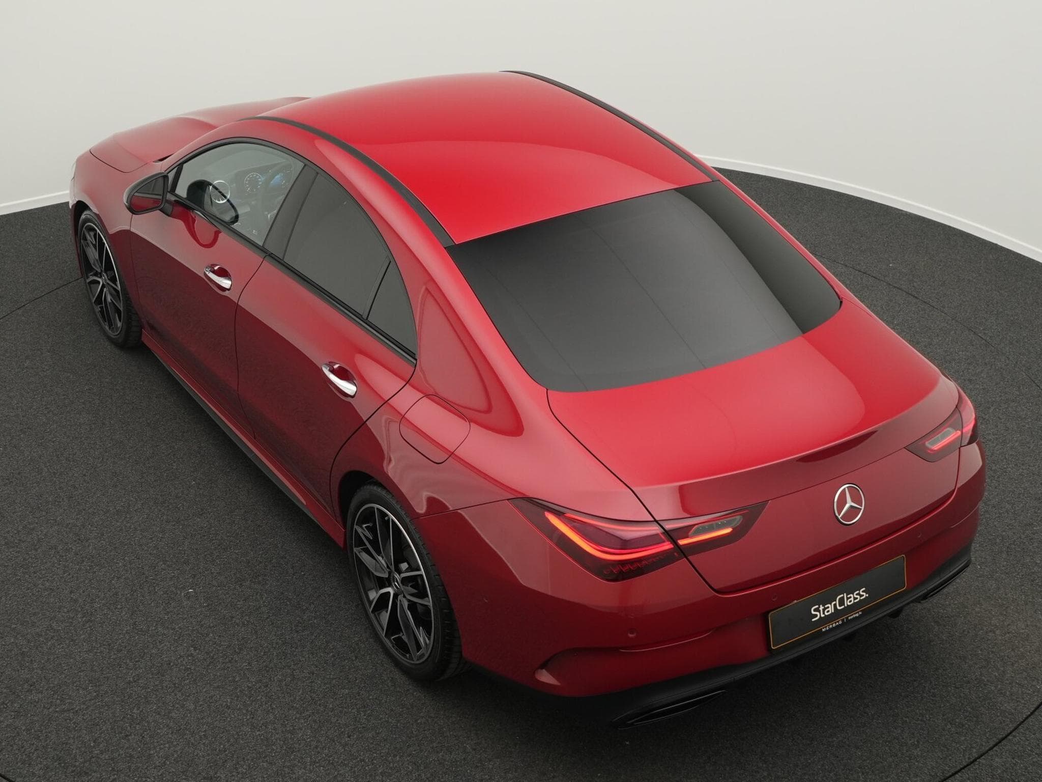Mercedes CLA 200 AMG-Line Cpe Multi+Kamera+Keyless+19" (2025) - Photo 11