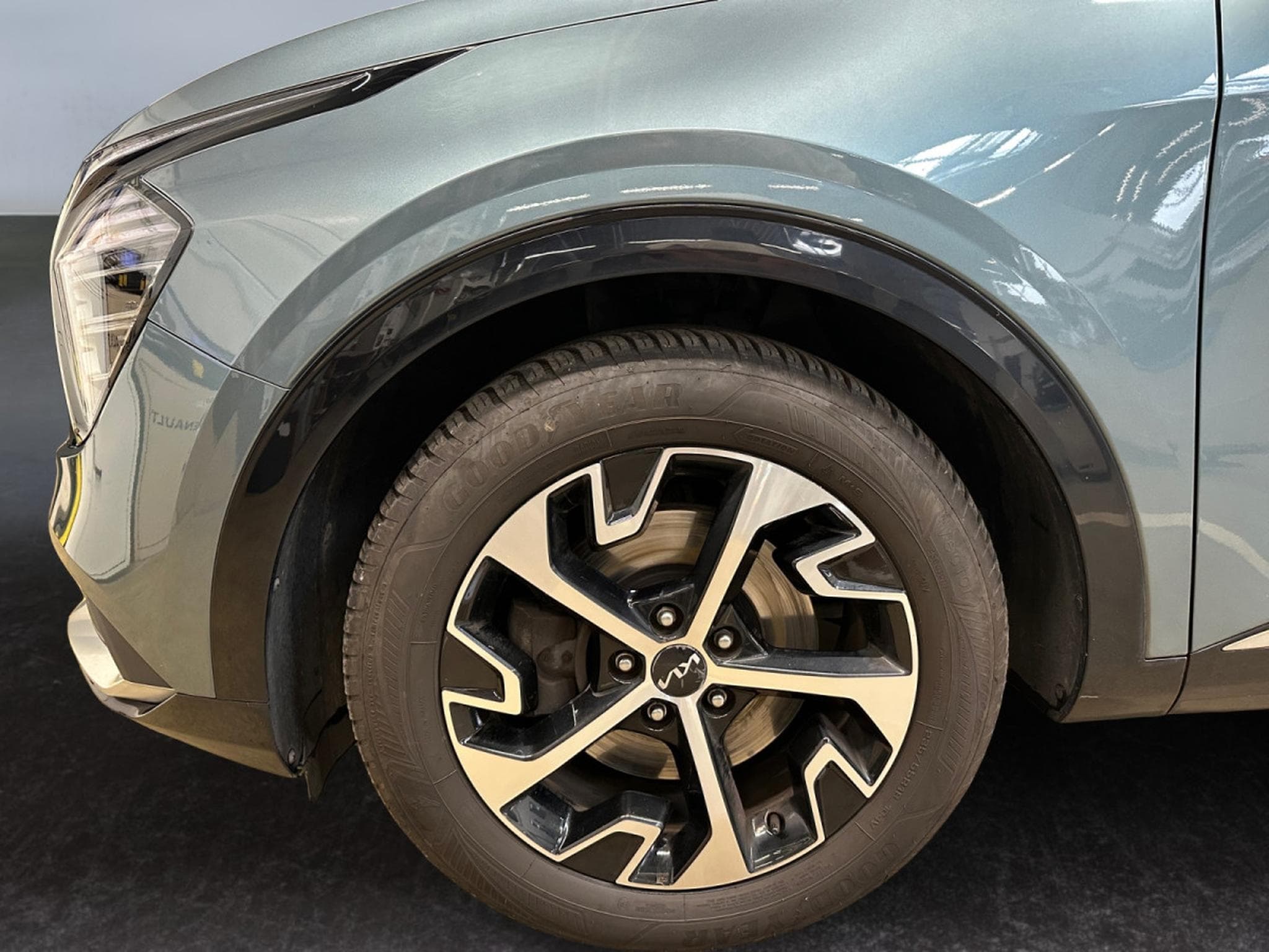 Kia Sportage 1.6 T-GDi AWD MHEV Pace DCT (2022) - Photo 5