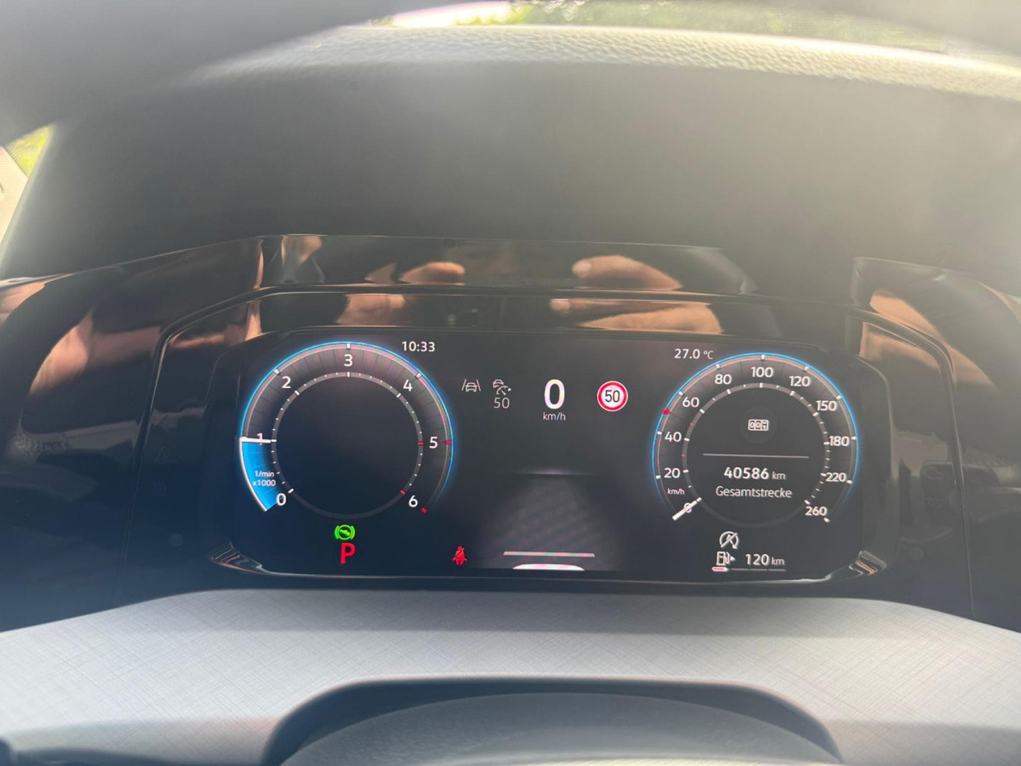 VW Golf VOLKSWAGEN GOLF 8 2.0 TDI  LED AUTOMATIK DIGITAL COCKPIT KAM (2025) - Photo 18