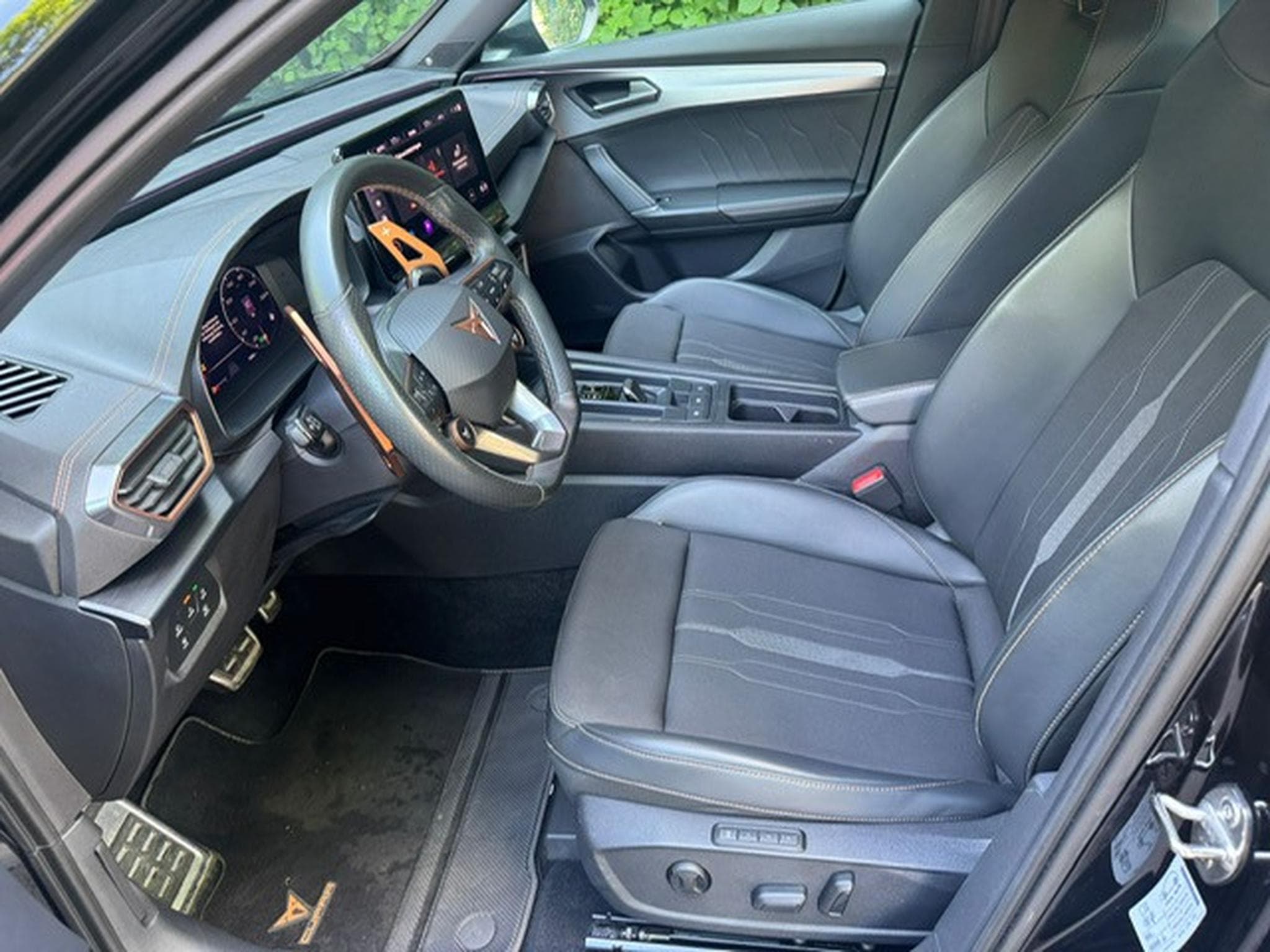 Cupra Formentor CUPRA FORMENTOR VZ 4 DRIVE LED BEATS LEDER CARPLAY KAMERA (2021) - Photo 12