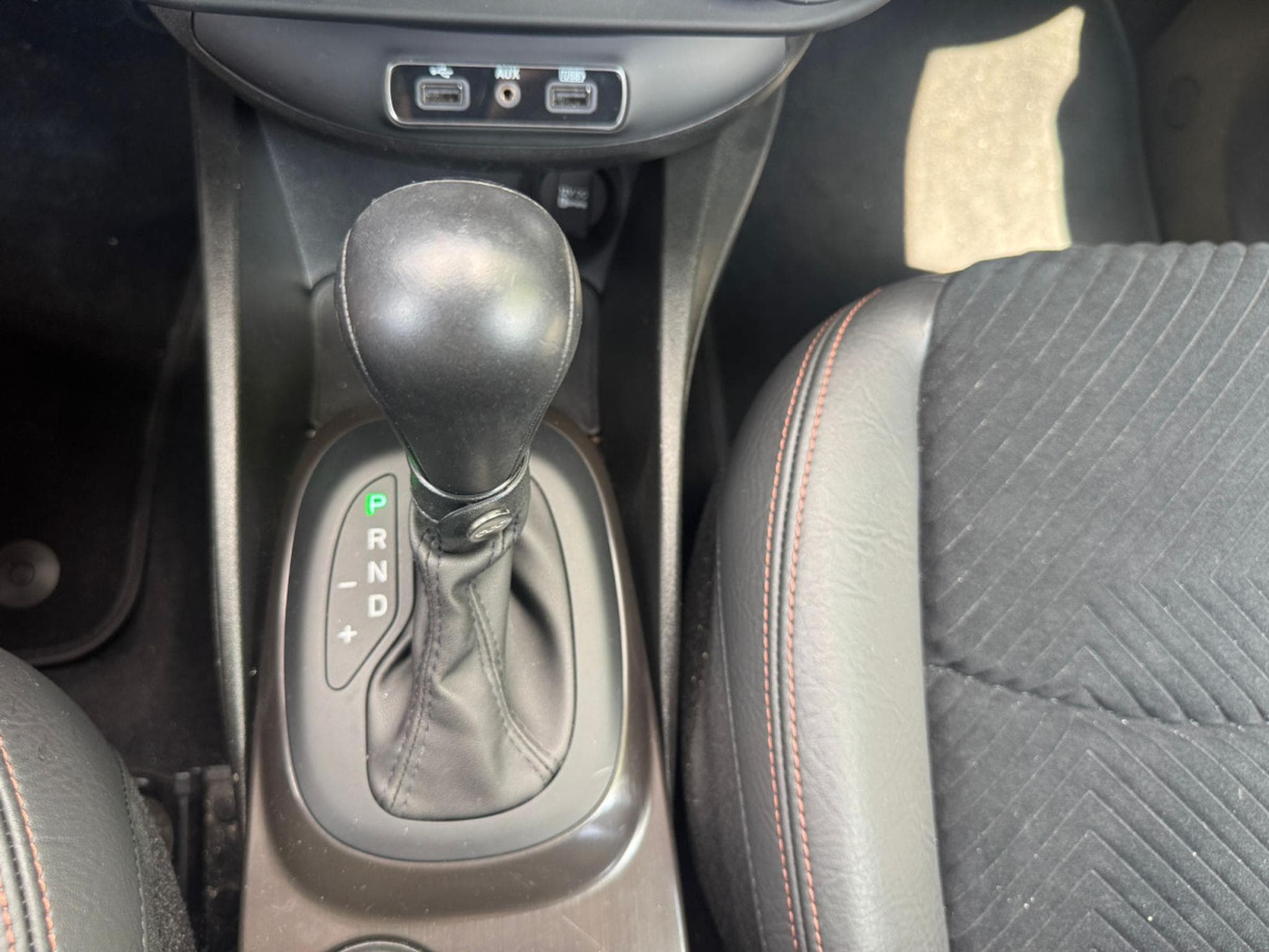 Fiat 500X FIAT 500X AUTOMATIK S-DESIGN CROSS LOOK XENON NAVI KAMERA (2018) - Photo 20