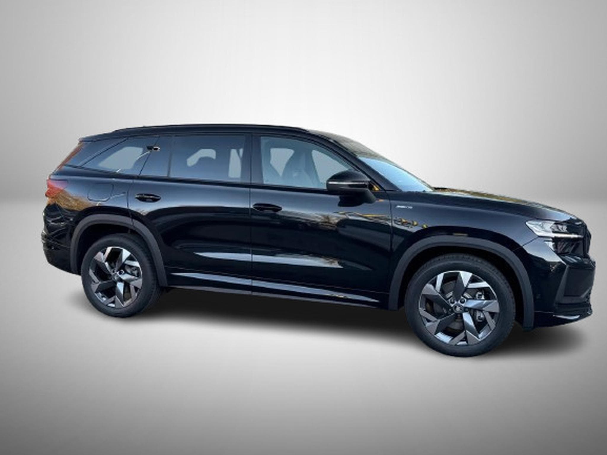Skoda Kodiaq 2.0 TSi DSG 204 4x4 Sportline (2025) - Photo 2