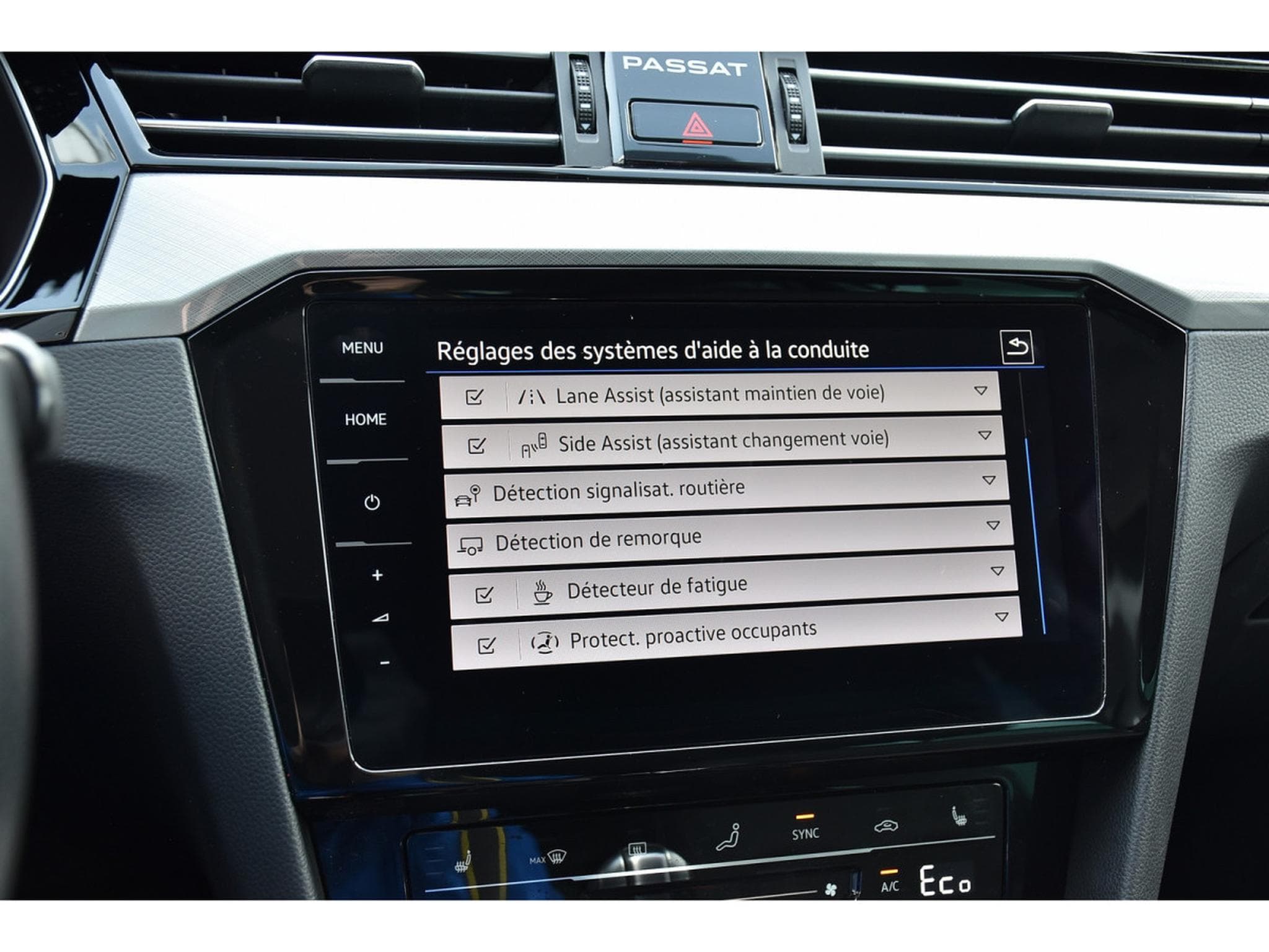 VW Passat GTE 1.4 eHybrid DSG ACC TRAVEL GPS PRO CAM PARK ATT RMQ (2021) - Photo 13