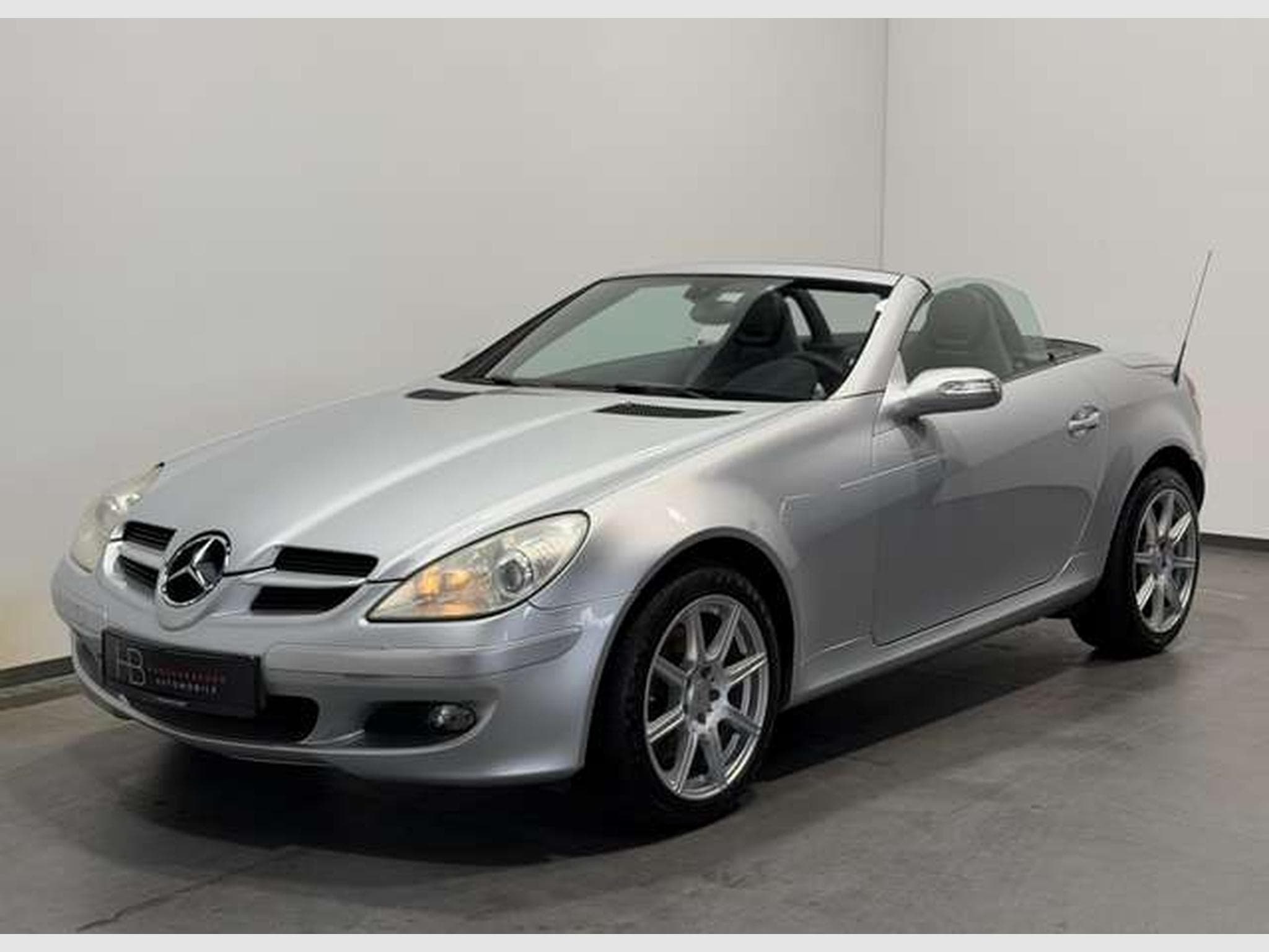 Mercedes SLK 280 Roadster *Leder *H&K *Airscarf * (2005) - Photo 1