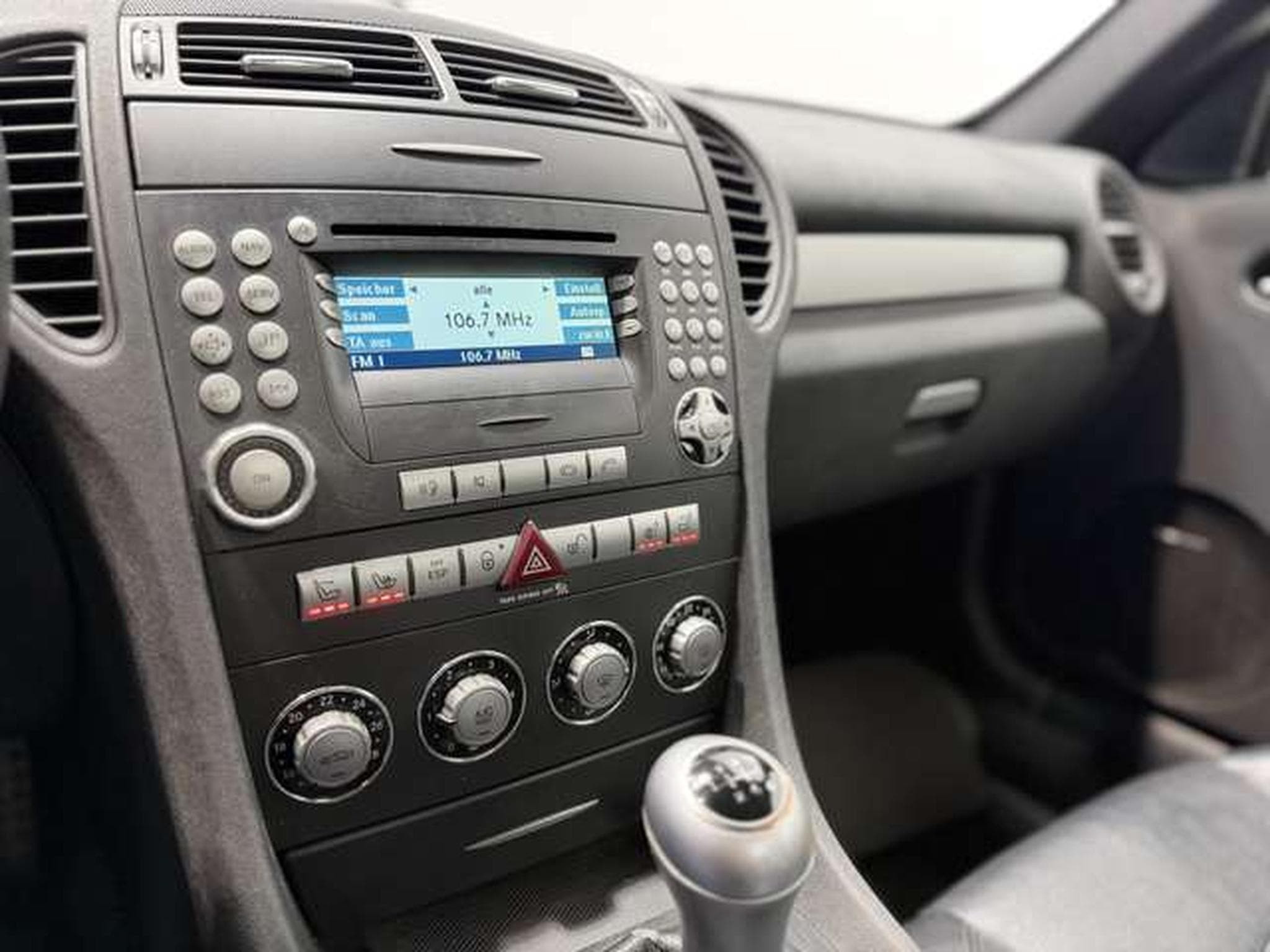Mercedes SLK 280 Roadster *Leder *H&K *Airscarf * (2005) - Photo 7