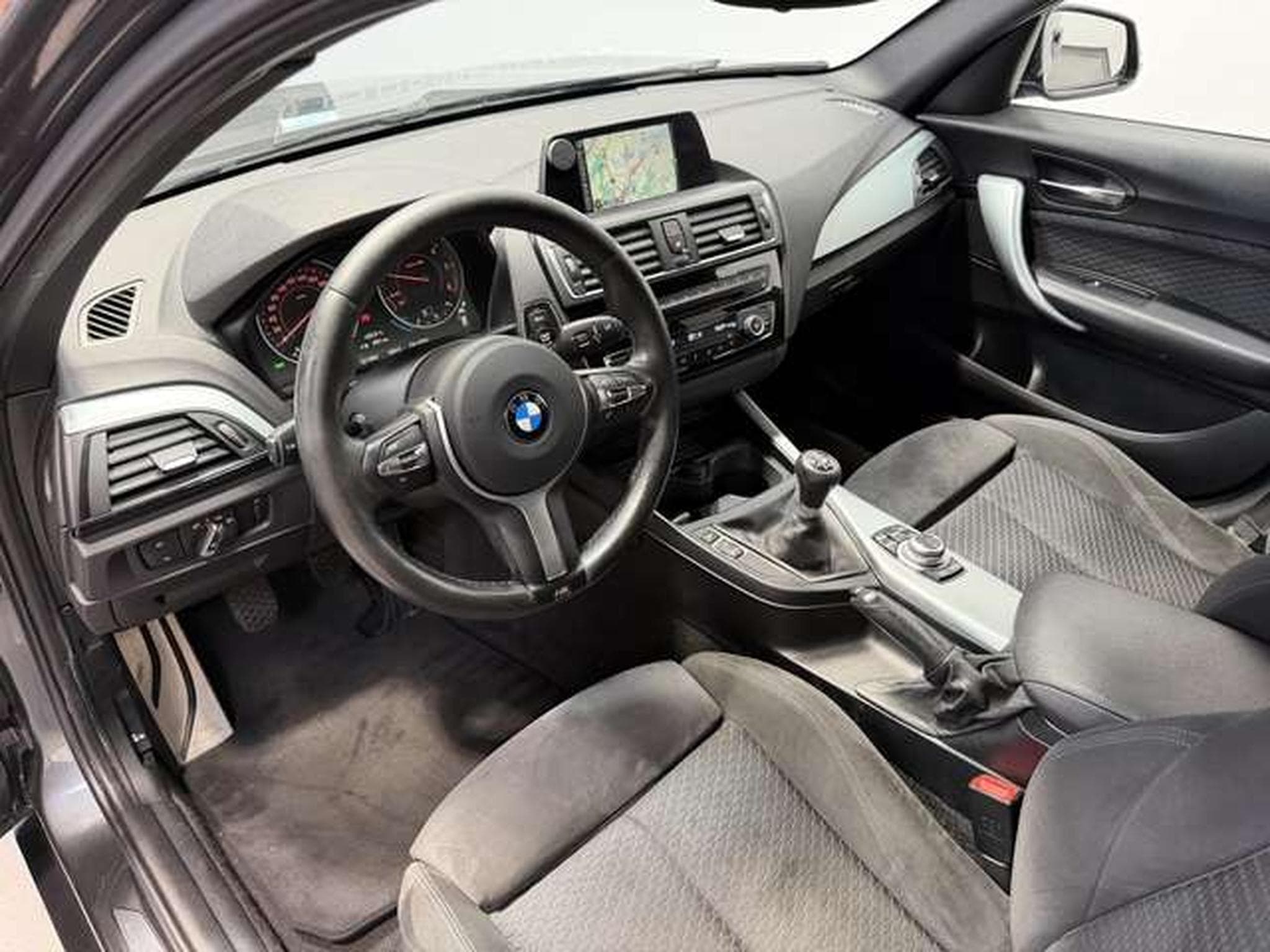BMW 116 d M Sportpaket *Navi *LED *Klimaautomatik (2015) - Photo 7