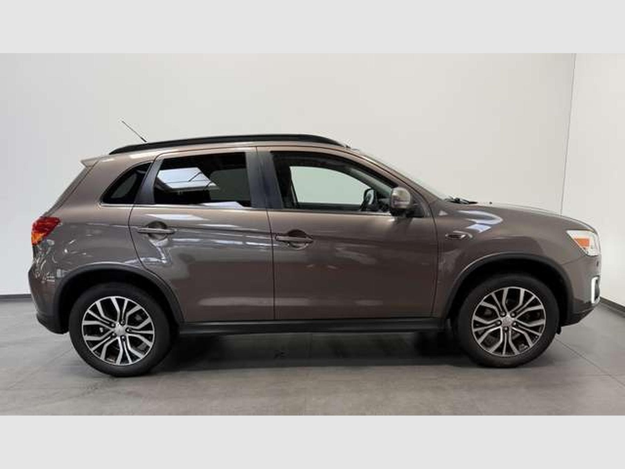 Mitsubishi ASX Diamant Edition 2WD *1.Hand *Tempomat *SHZ (2016) - Photo 4