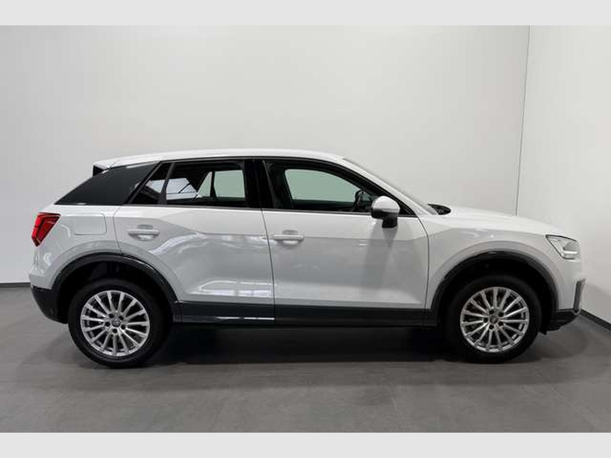 Audi Q2 S-tronic *2.Hand *PDC *Sitzheizung *Tempomat (2017) - Photo 4