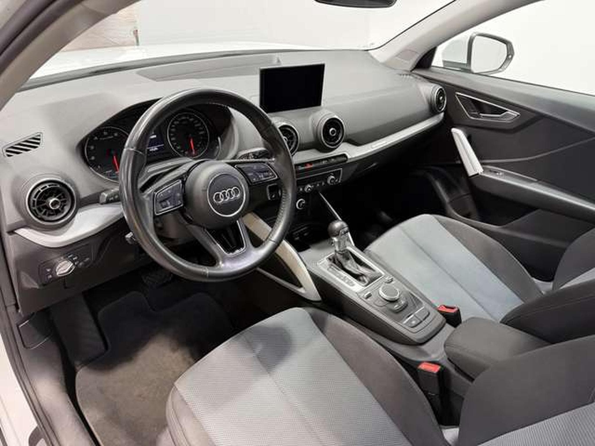 Audi Q2 S-tronic *2.Hand *PDC *Sitzheizung *Tempomat (2017) - Photo 7