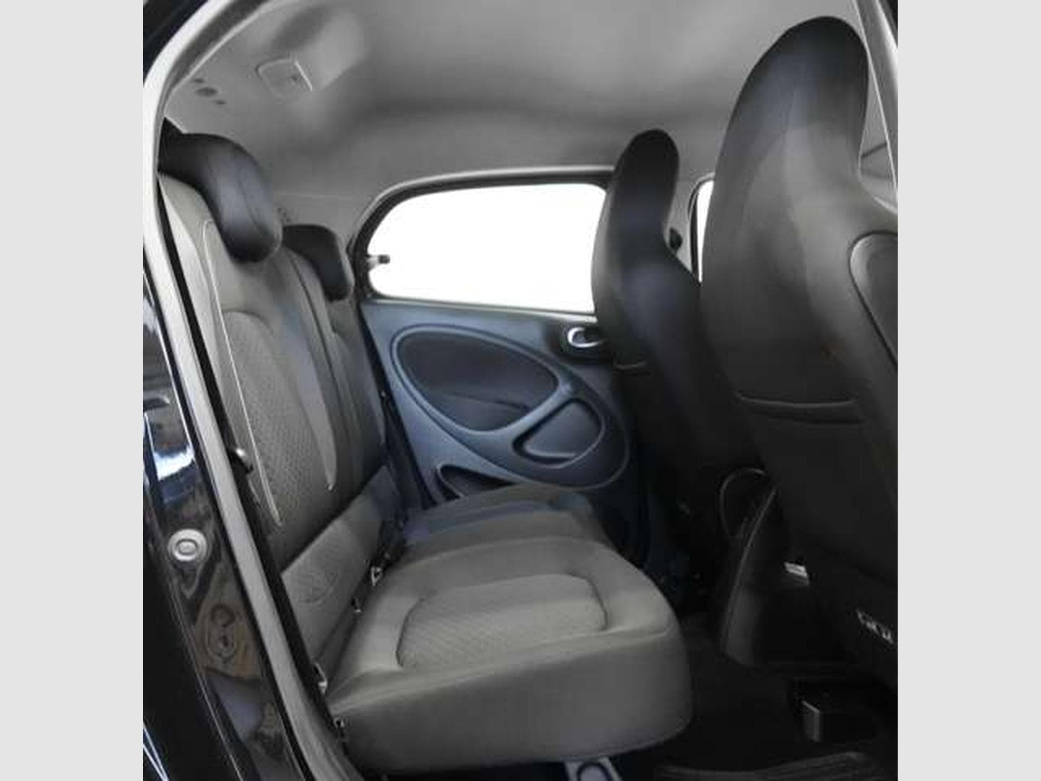 smart forFour EQ Advanced *Tempo *Navi *Bluetooth *SHZ (2021) - Photo 13
