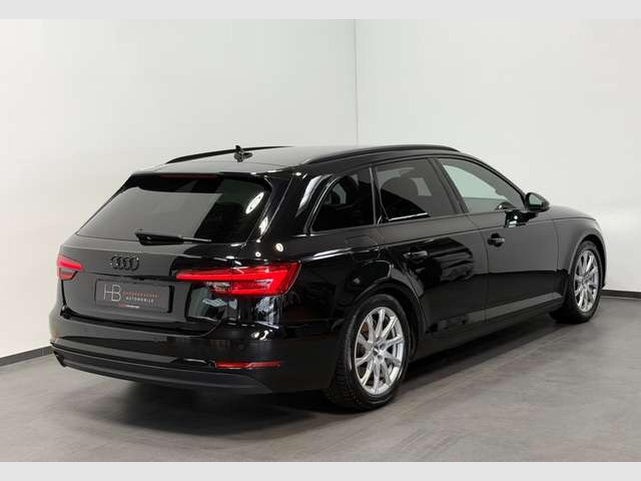 Audi A4 2.0 TDI Avant S-Tr. * LED *Soundsystem * (2017) - Photo 5