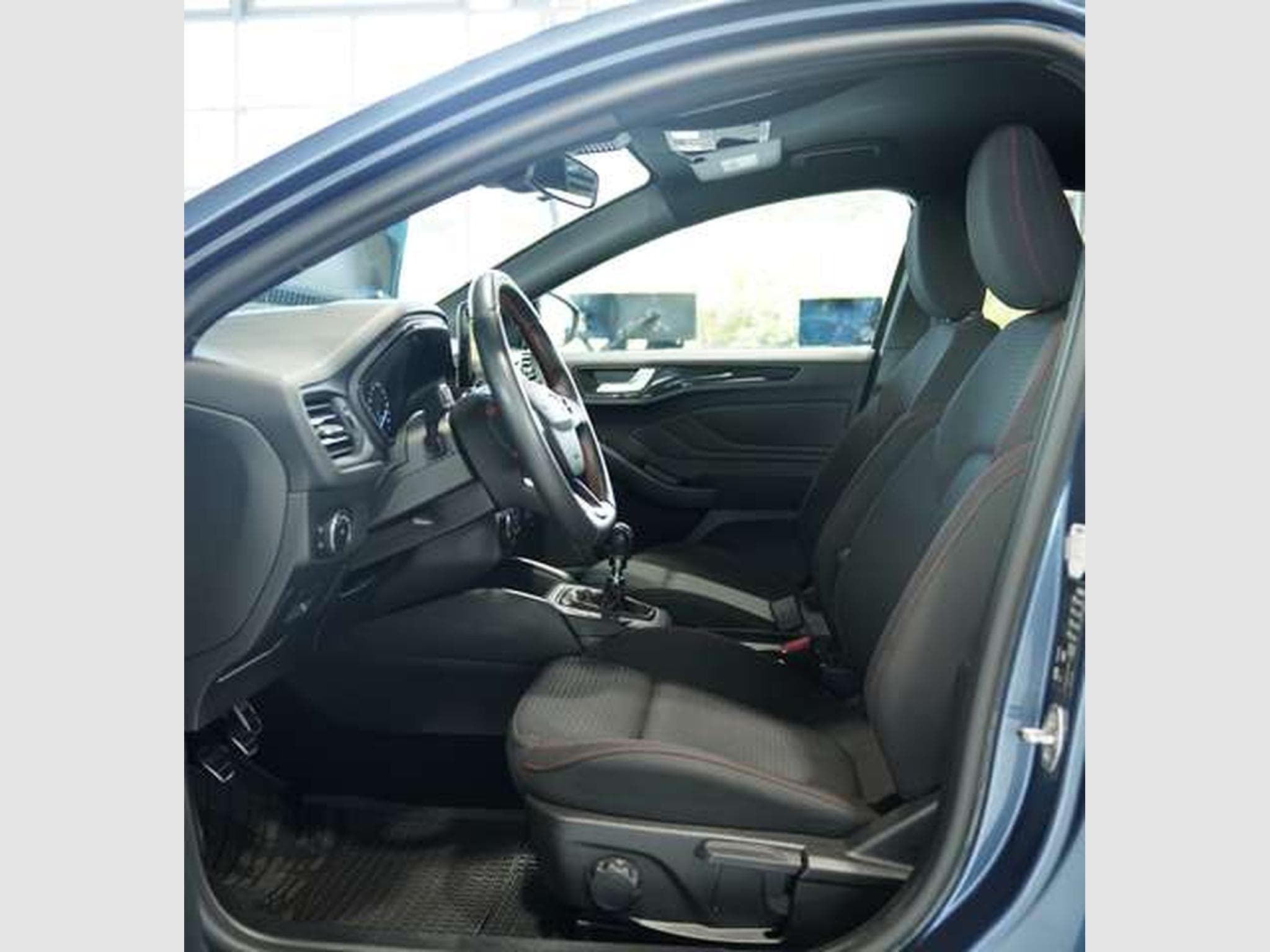 Ford Focus 1.5 EcoBoost ST Line *1.H *18 *Navi *PDC (2019) - Photo 22