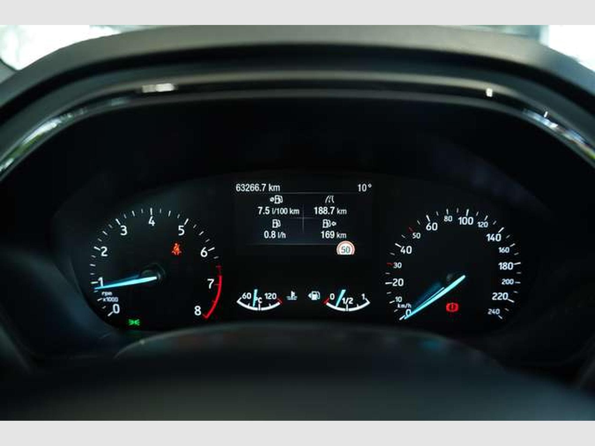 Ford Focus 1.5 EcoBoost ST Line *1.H *18 *Navi *PDC (2019) - Photo 36