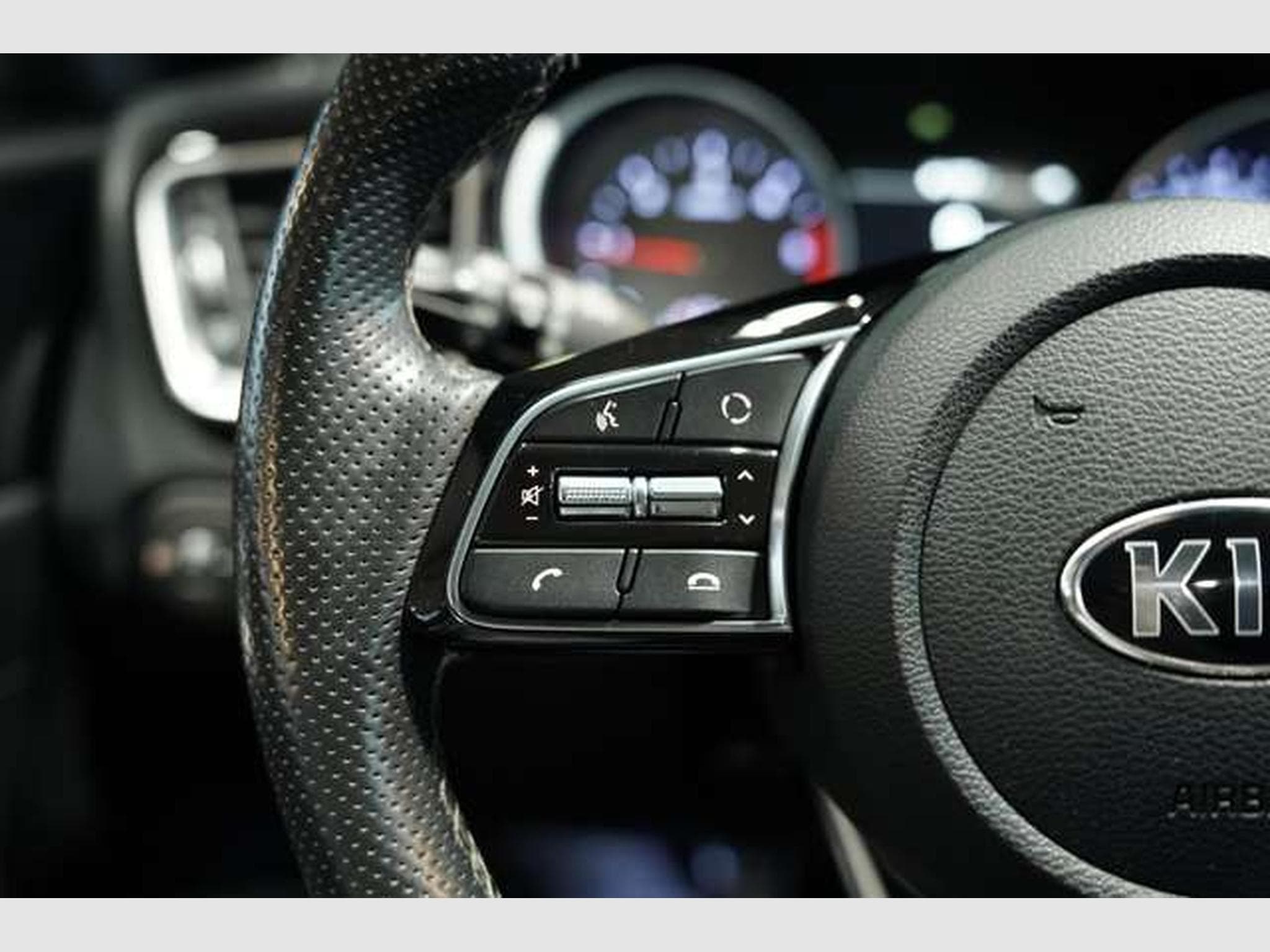 Kia Autres GT-Line *Sonderlackierung (2019) - Photo 28
